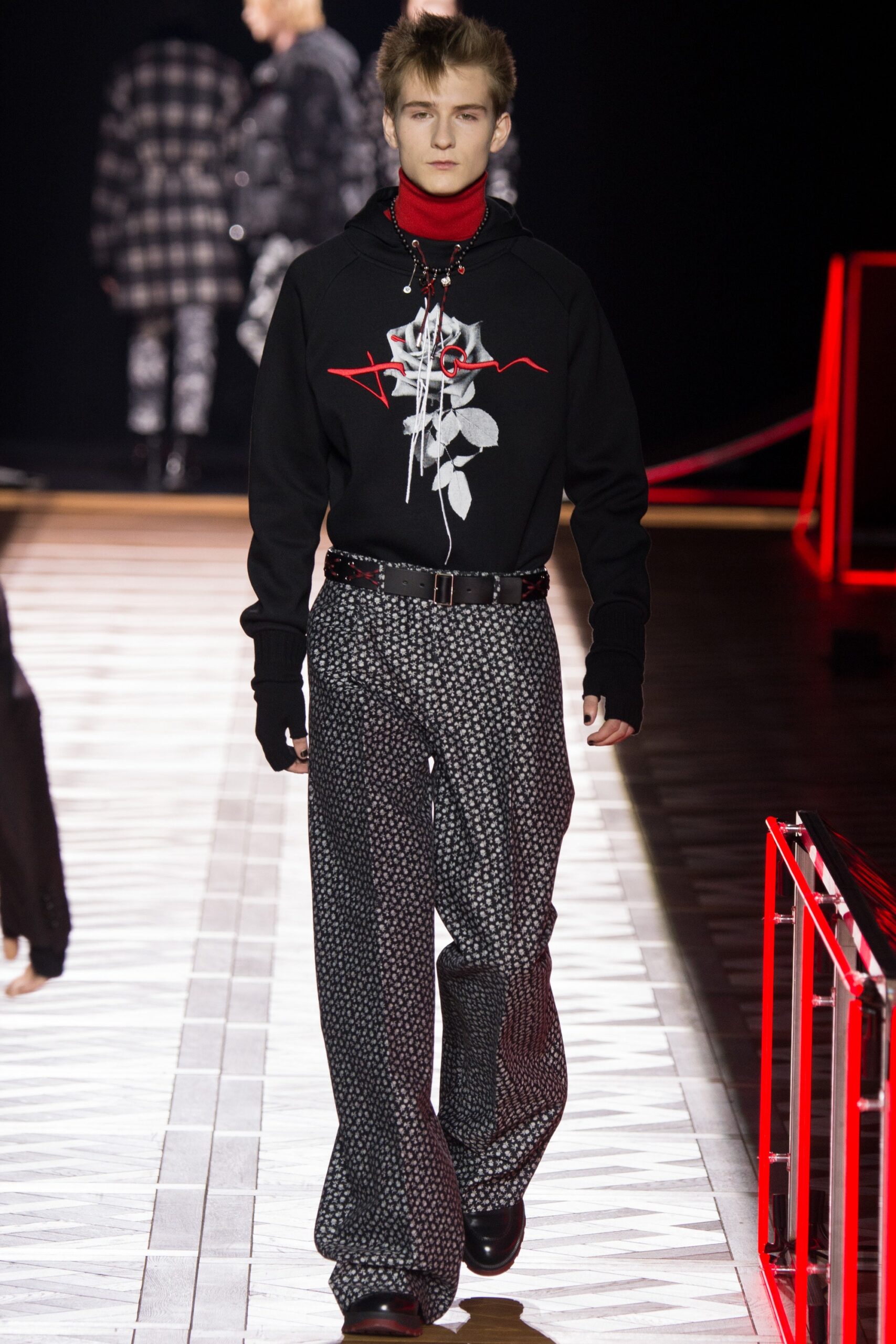 Dior Men F/W 16 Menswear Look 16