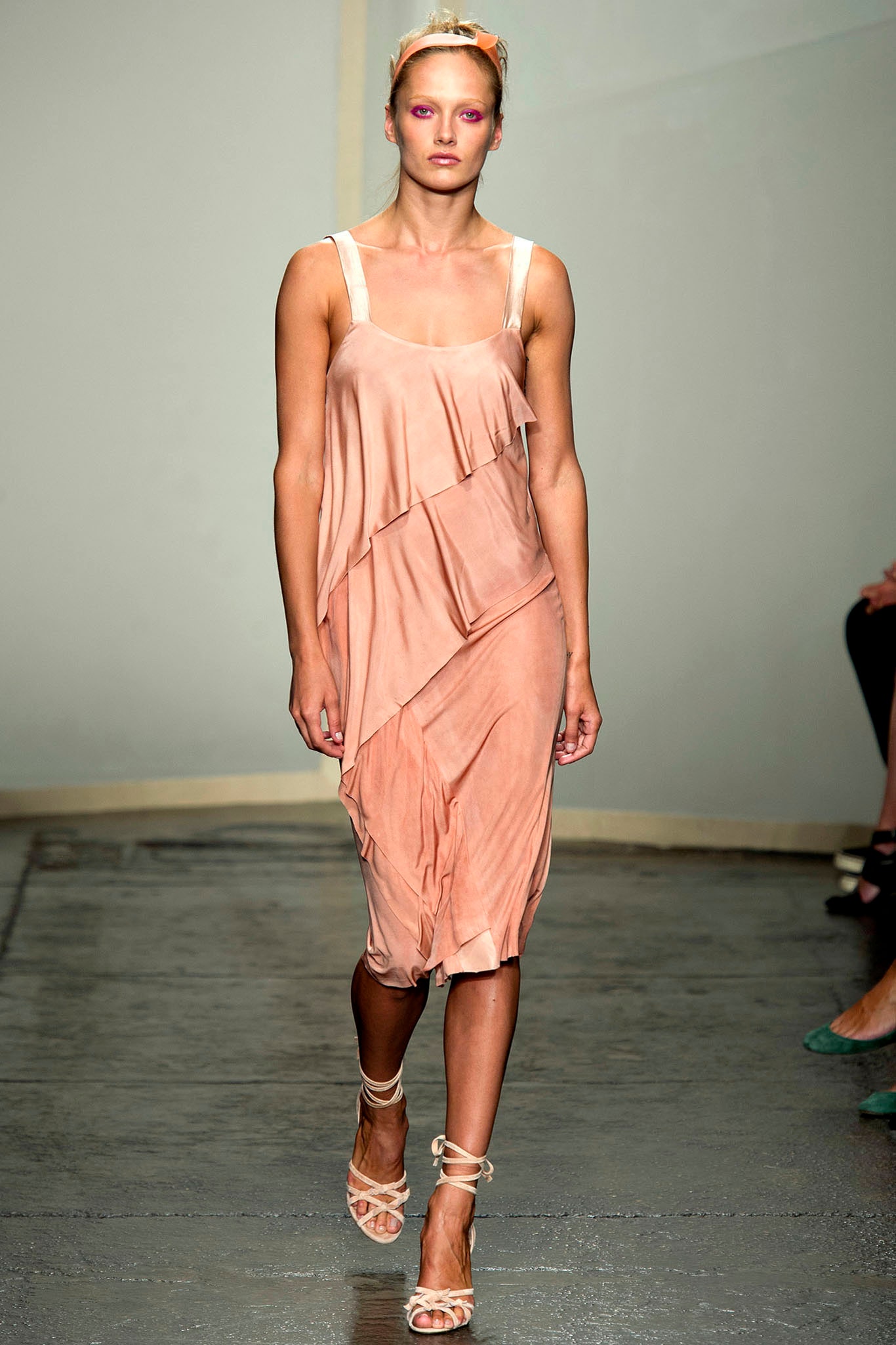 Donna Karan S/S 13 Look 33