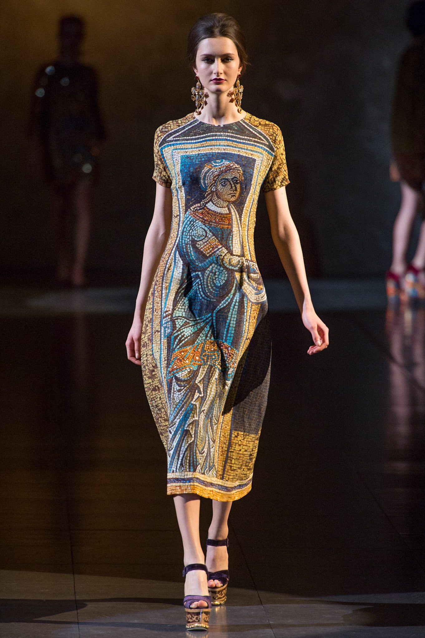 Dolce & Gabbana F/W 13 Look 3