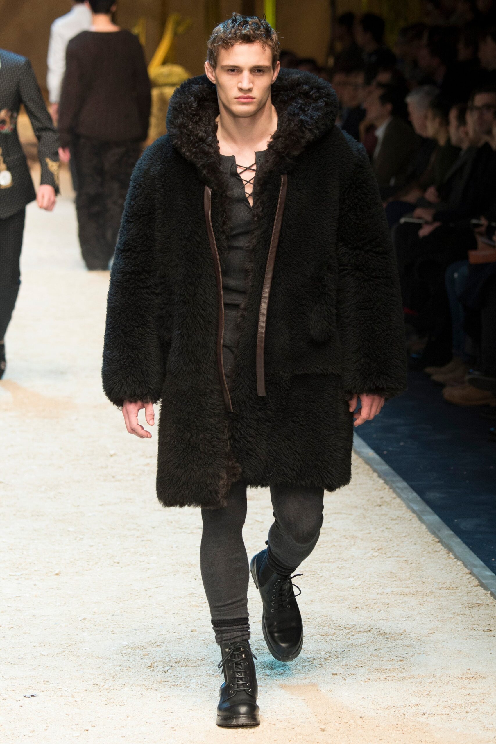 Dolce & Gabbana F/W 16 Menswear Look 5
