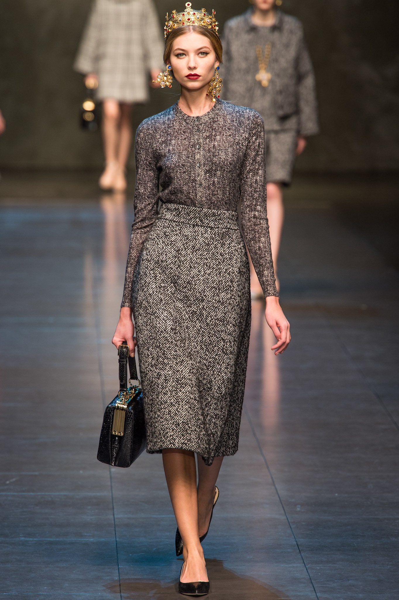 Dolce & Gabbana F/W 13 Look 18