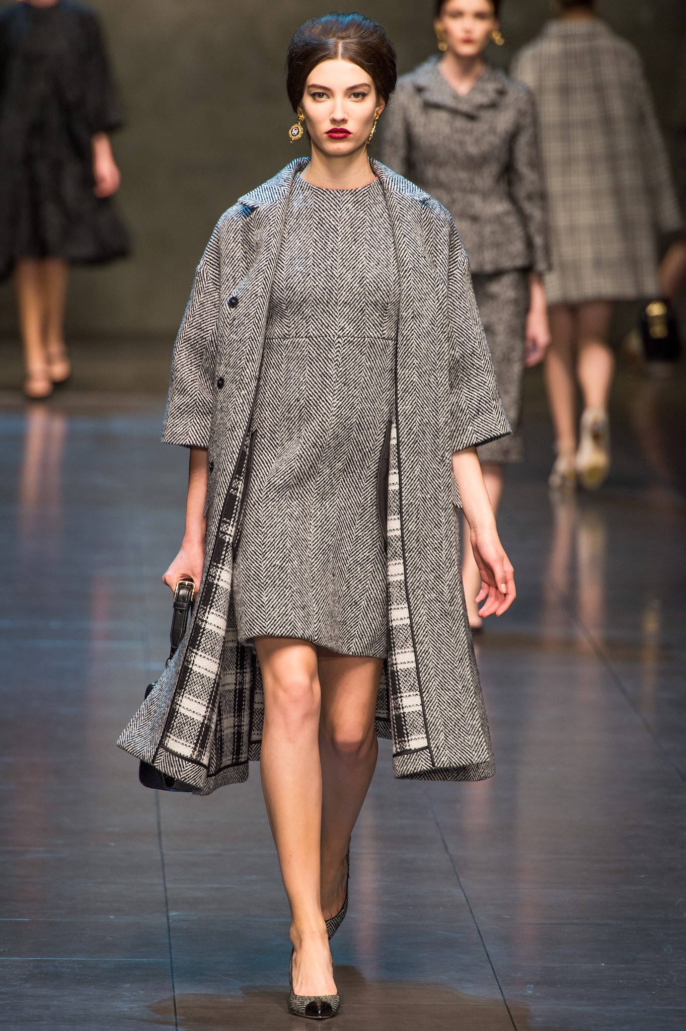 Dolce & Gabbana F/W 13 Look 23