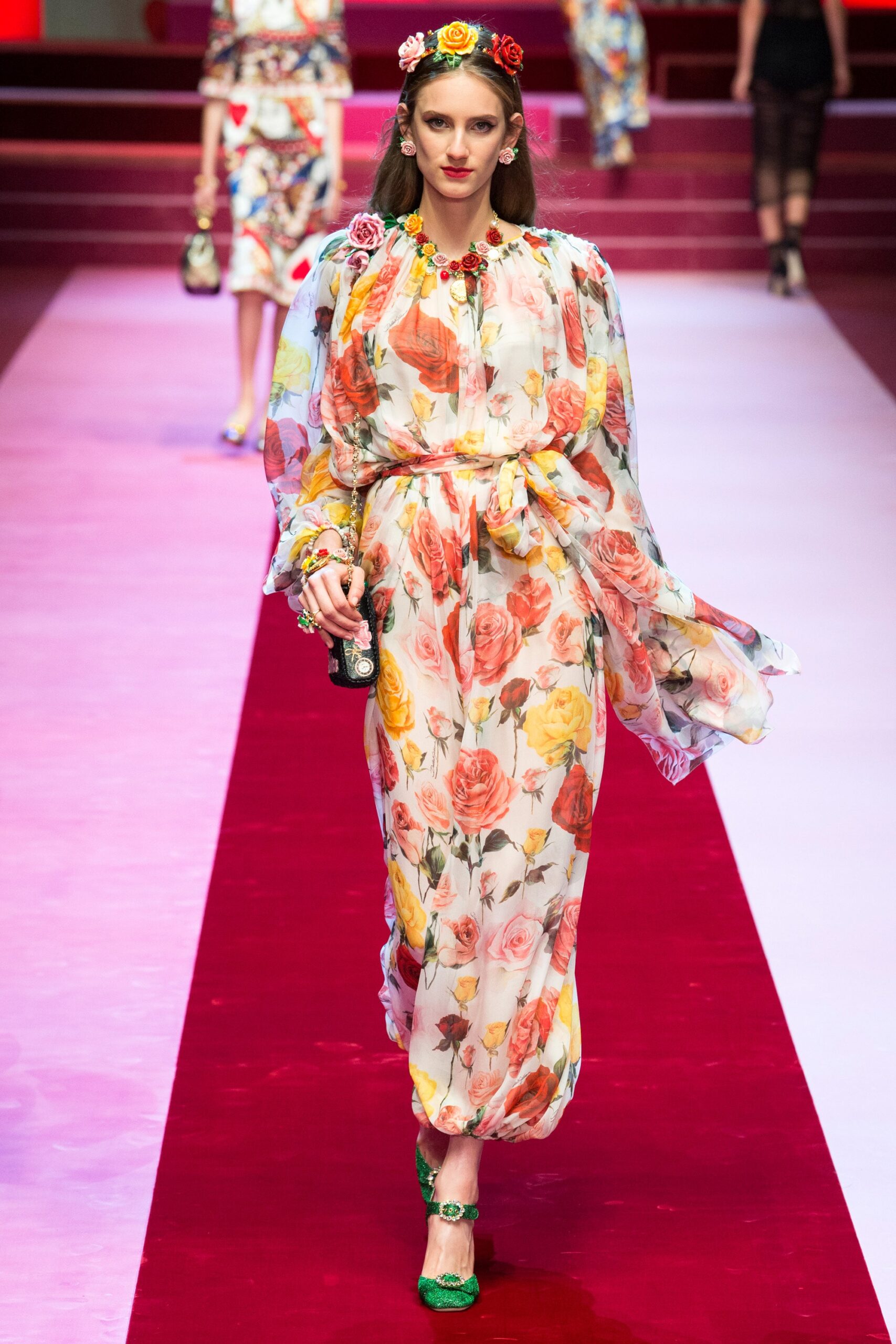Dolce & Gabbana S/S 18 Look 17