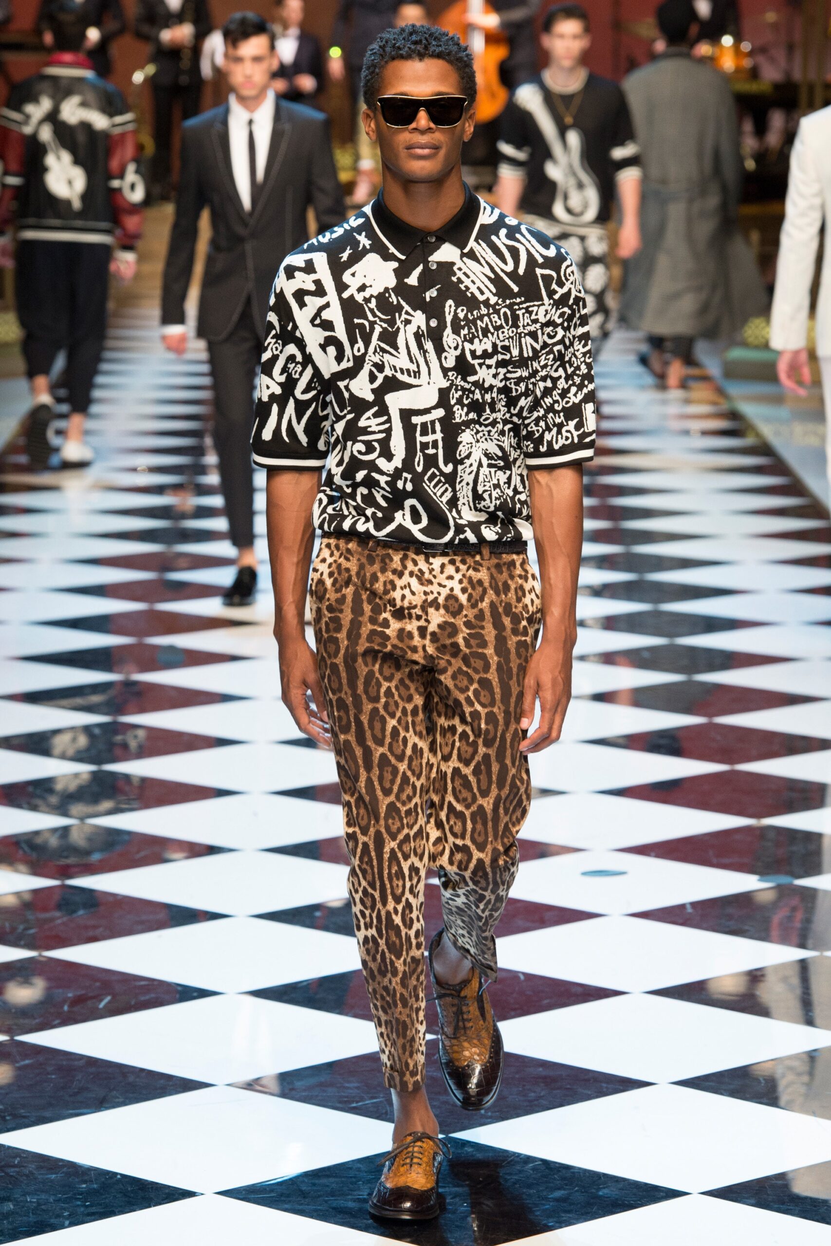 Dolce & Gabbana S/S 17 Menswear Look 8