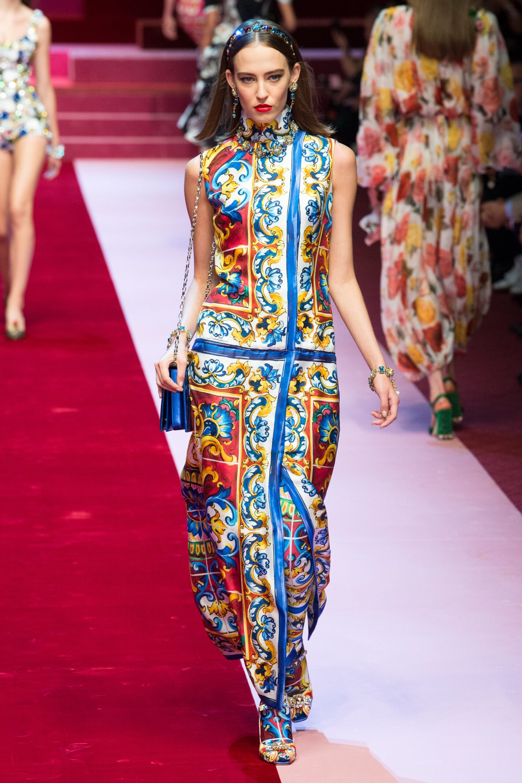 Dolce & Gabbana S/S 18 Look 19