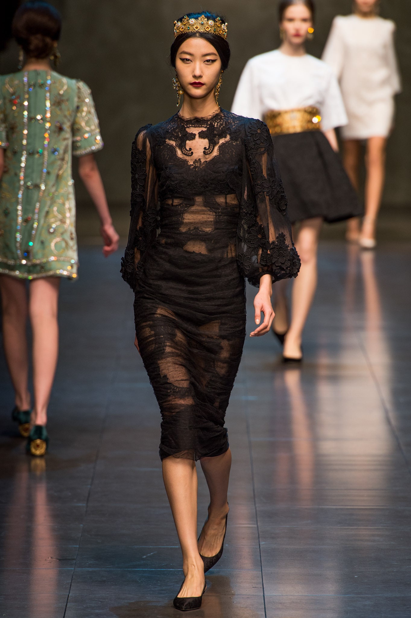 Dolce & Gabbana F/W 13 Look 33