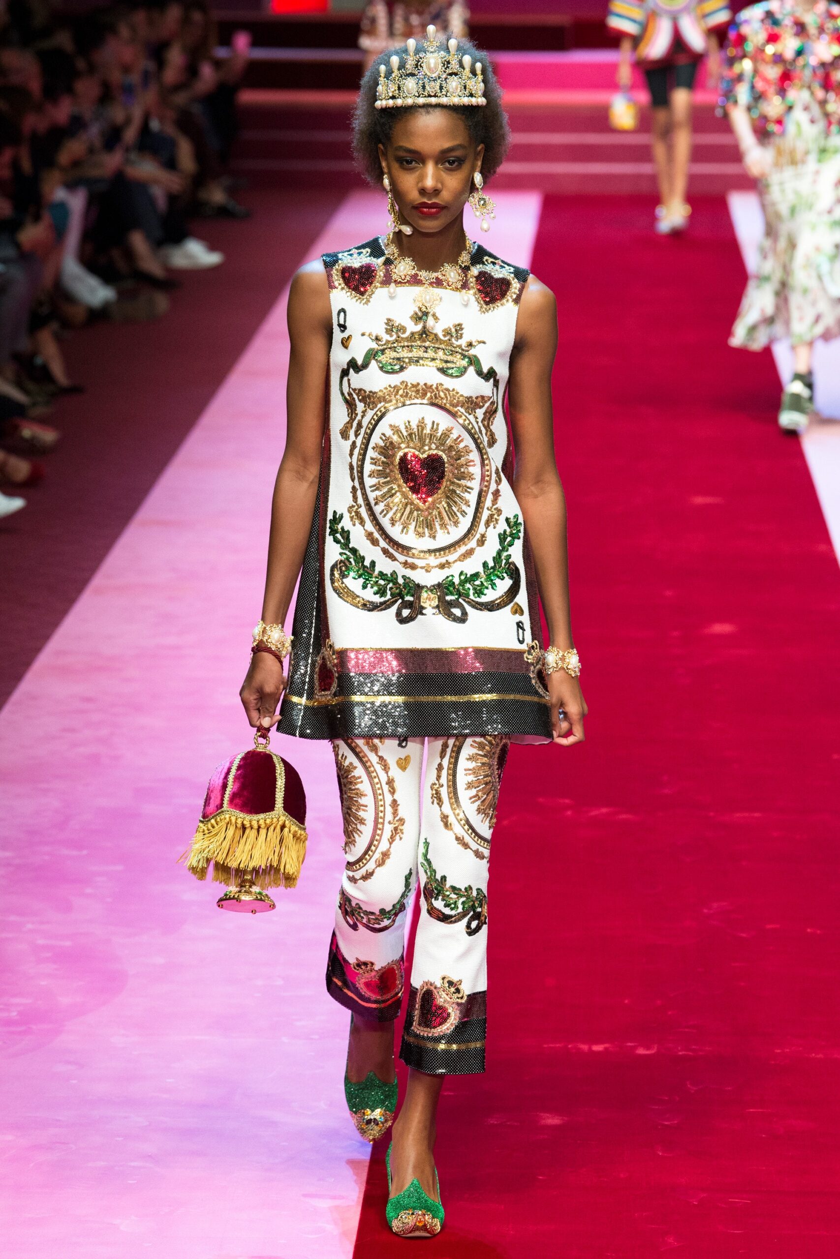 Dolce & Gabbana S/S 18 Look 21