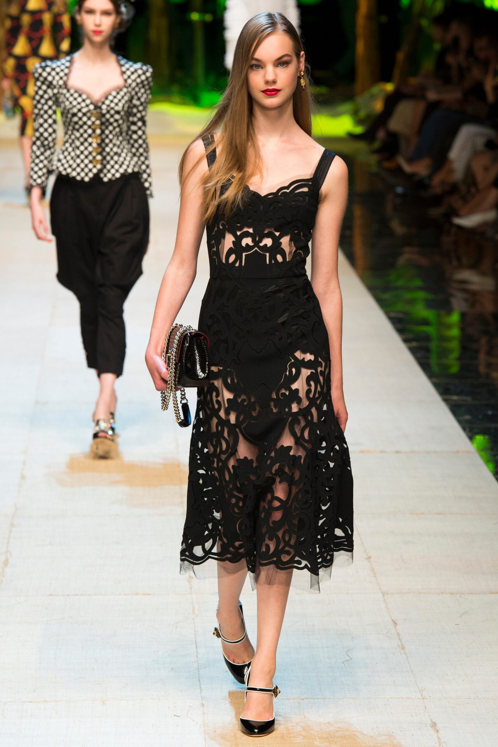Dolce & Gabbana S/S 17 Look 13