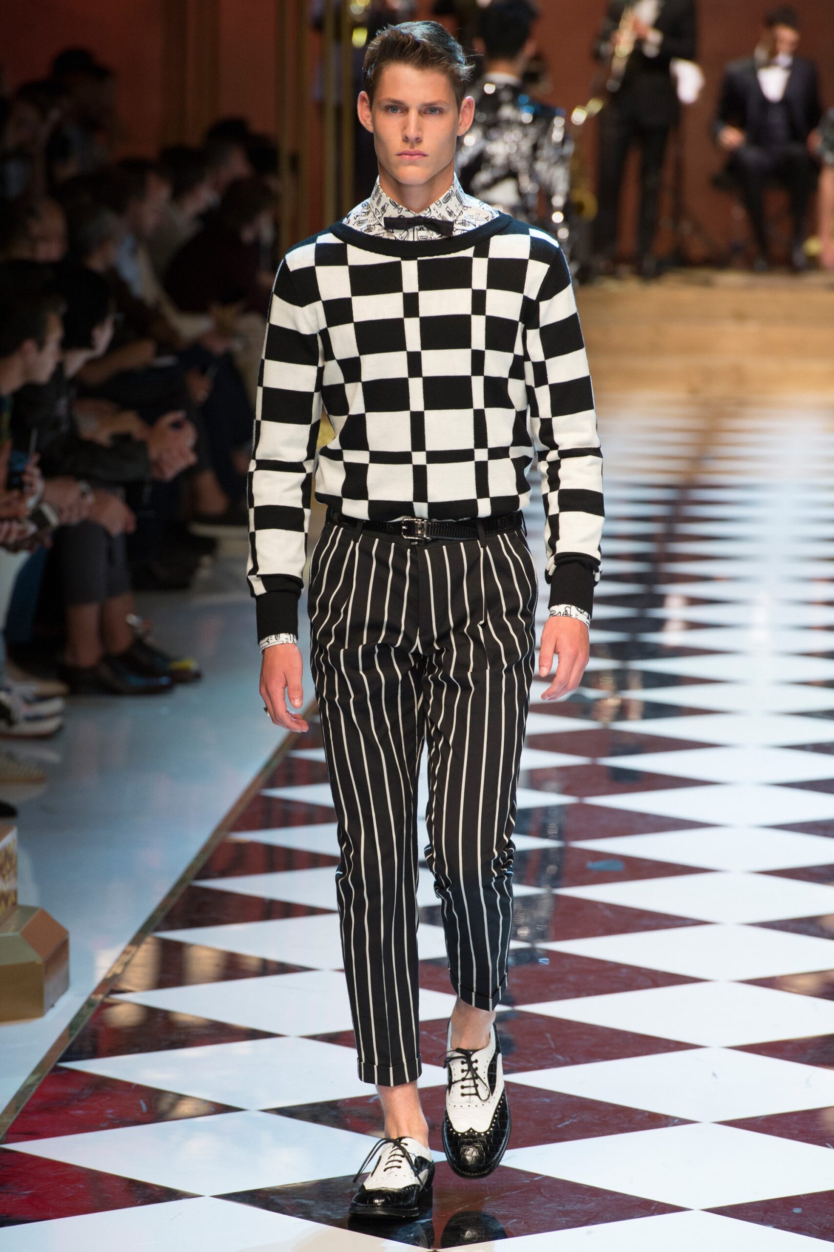 Dolce & Gabbana S/S 17 Menswear Look 16