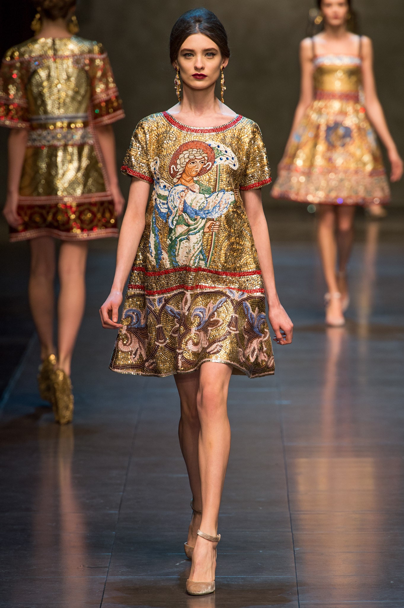 Dolce & Gabbana F/W 13 Look 57