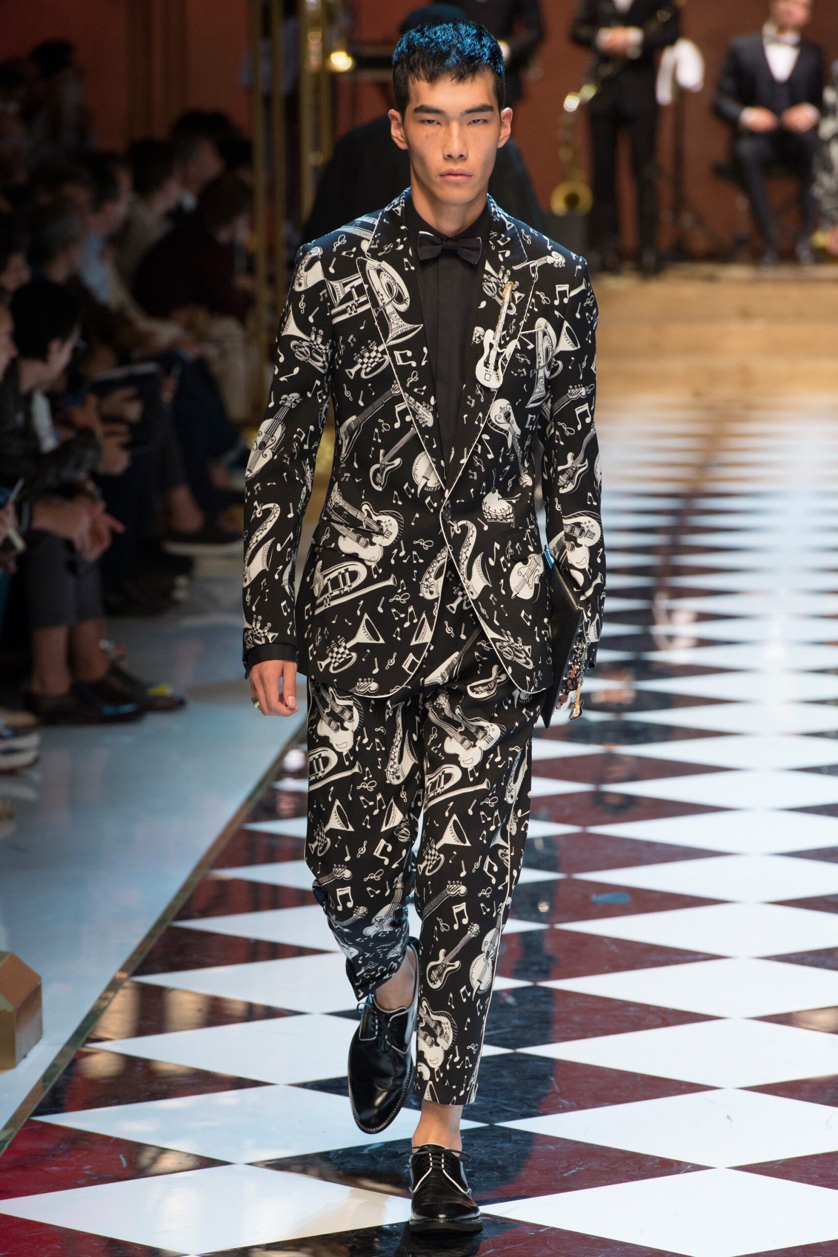 Dolce & Gabbana S/S 17 Menswear Look 22