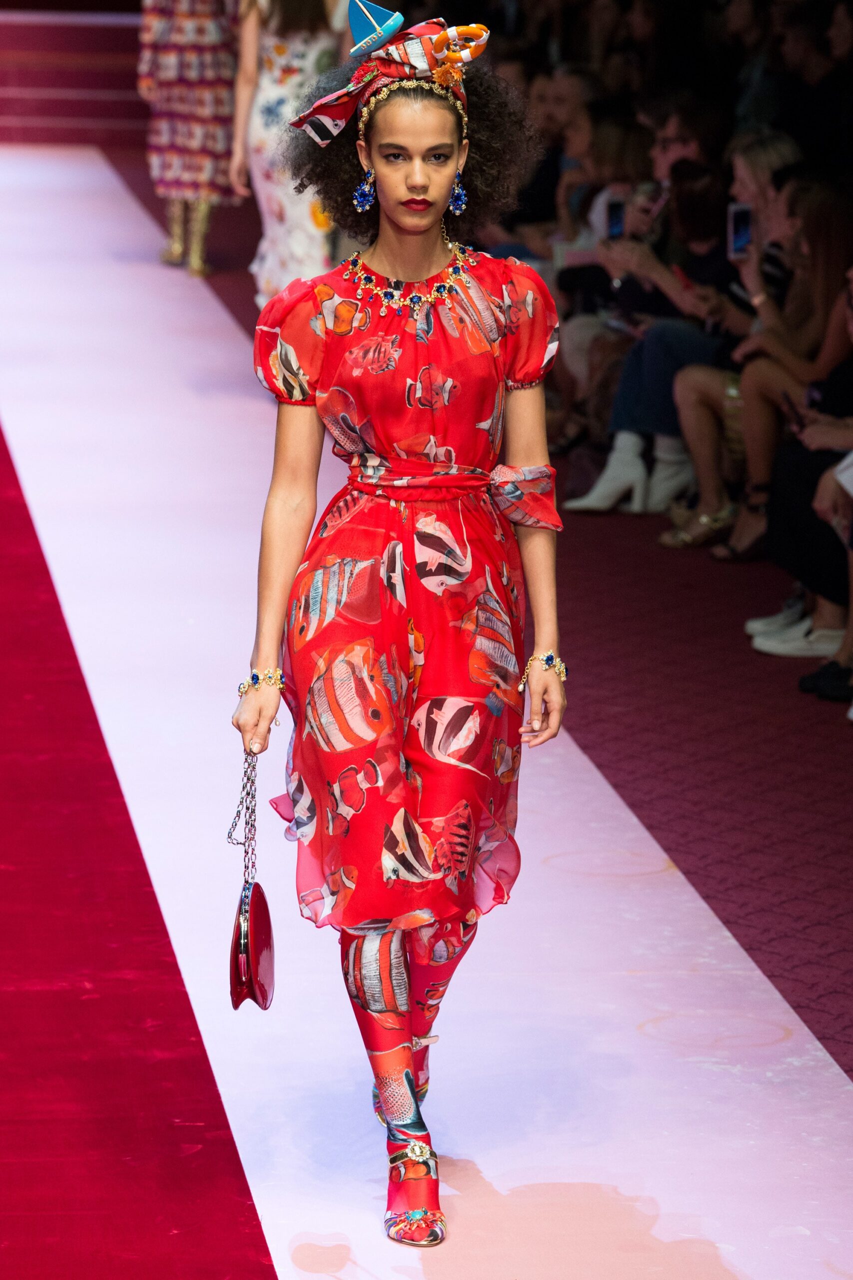 Dolce & Gabbana S/S 18 Look 34
