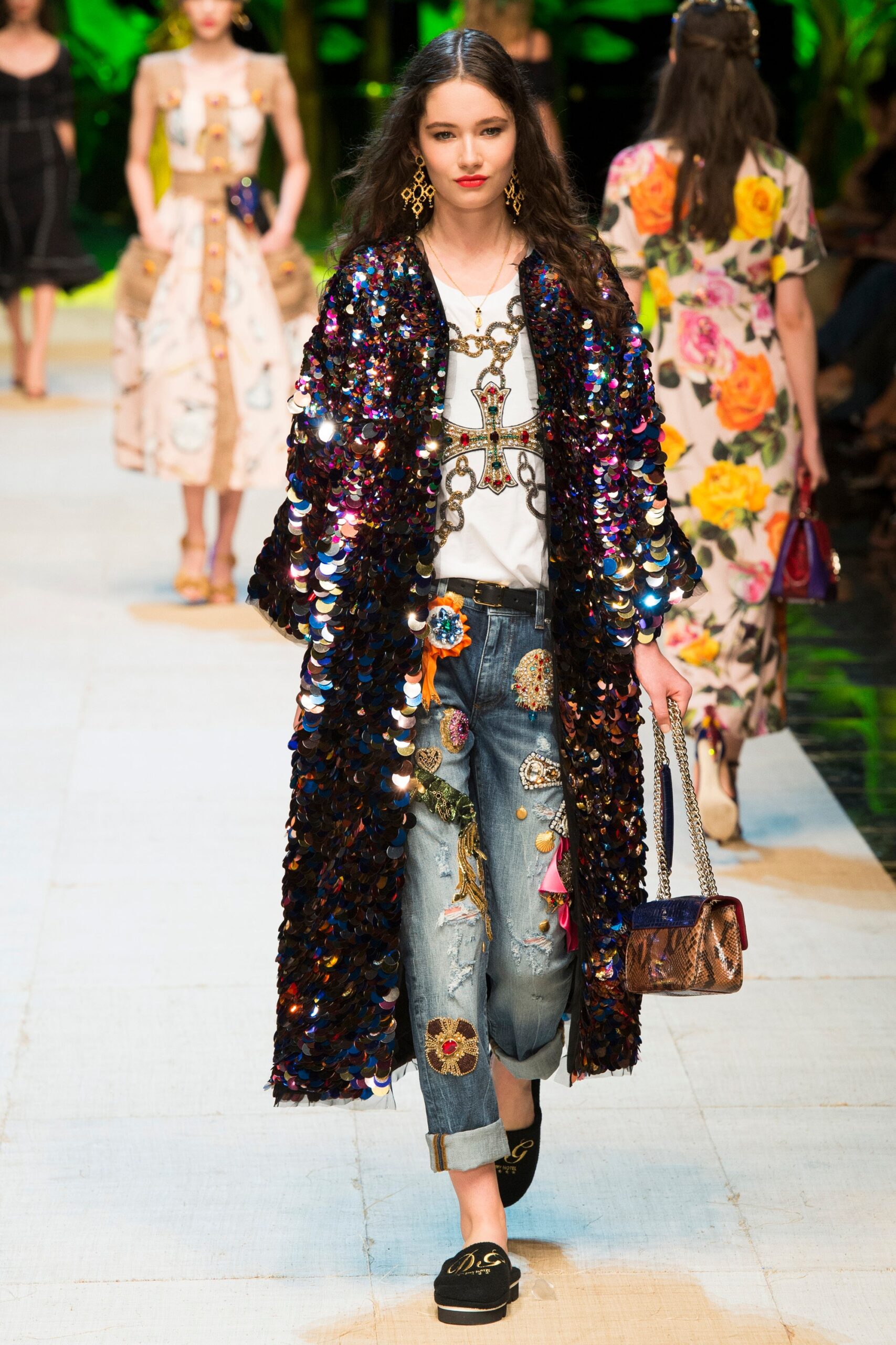 Dolce & Gabbana S/S 17 Look 25