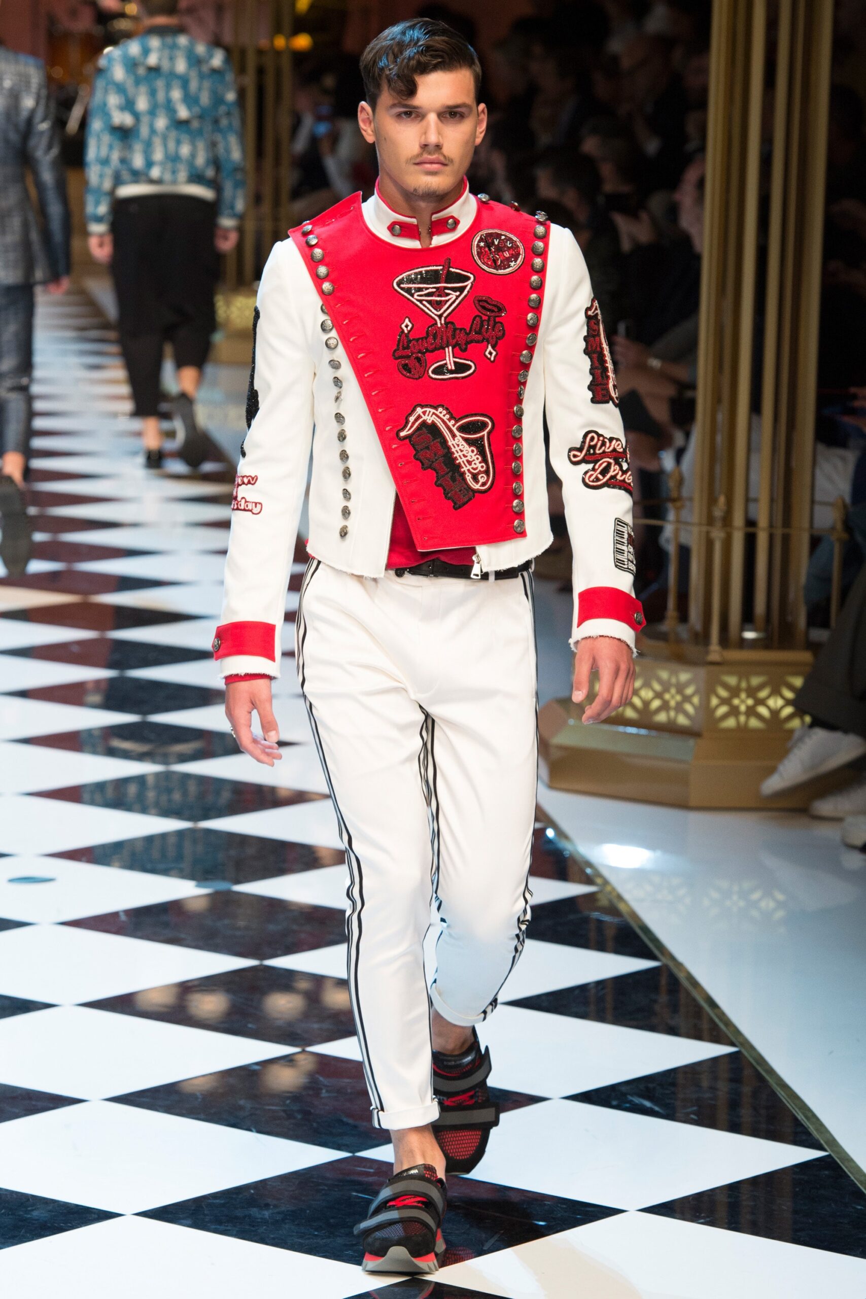 Dolce & Gabbana S/S 17 Menswear Look 23
