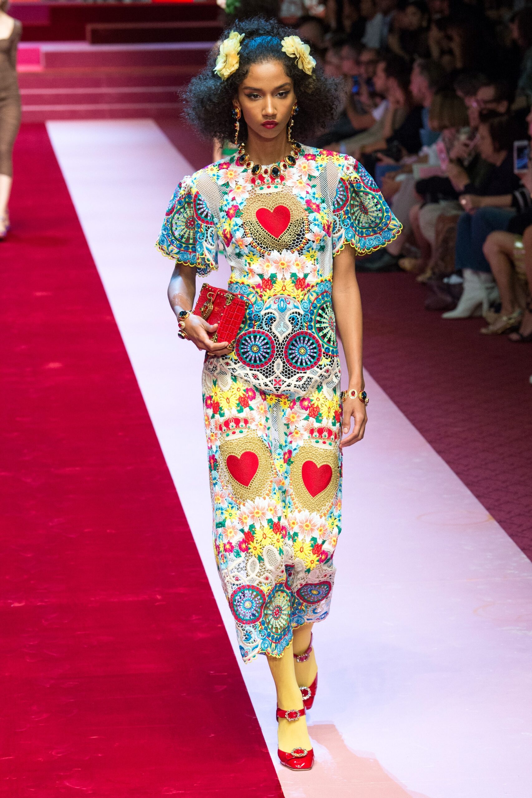 Dolce & Gabbana S/S 18 Look 40