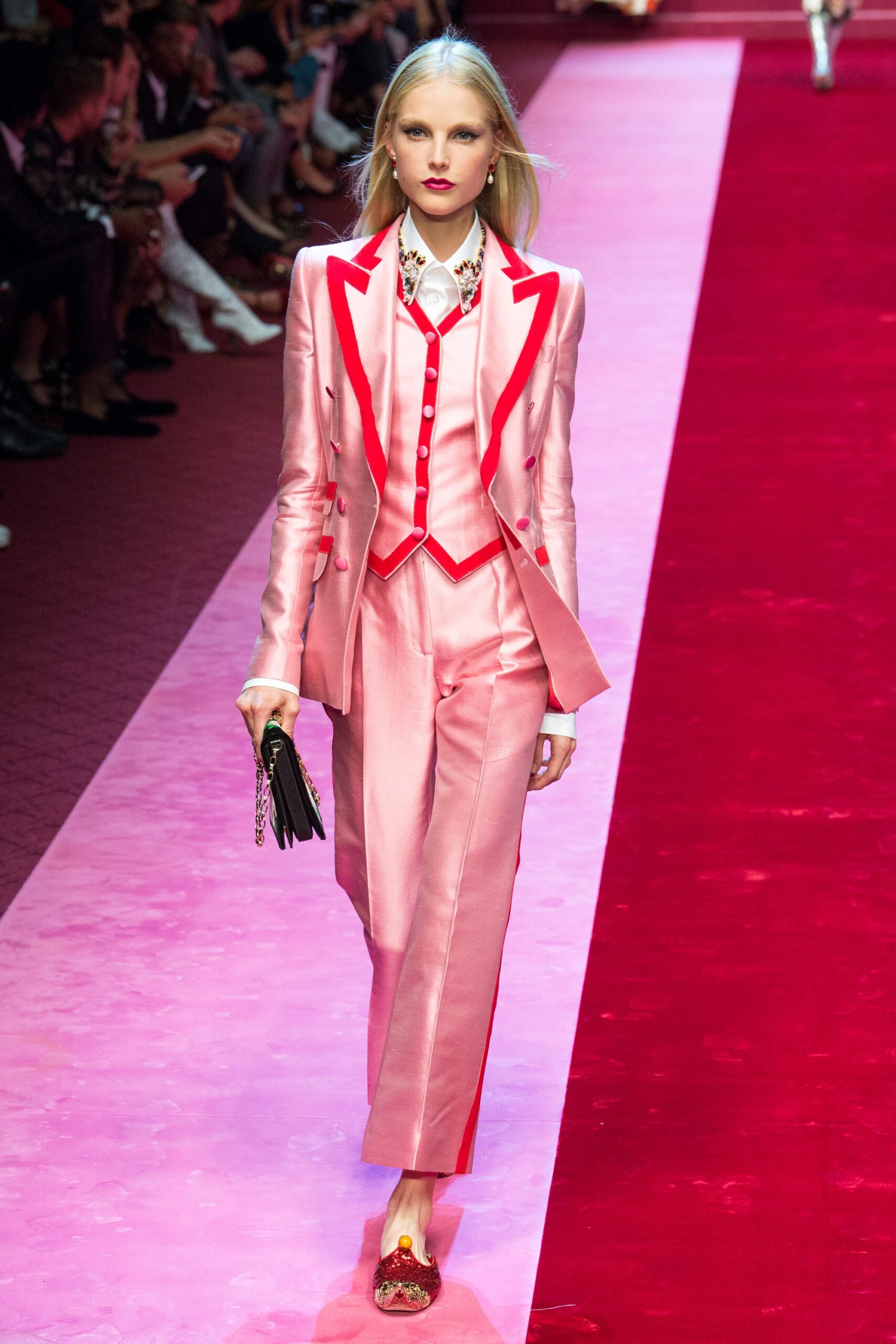 Dolce & Gabbana S/S 18 Look 45