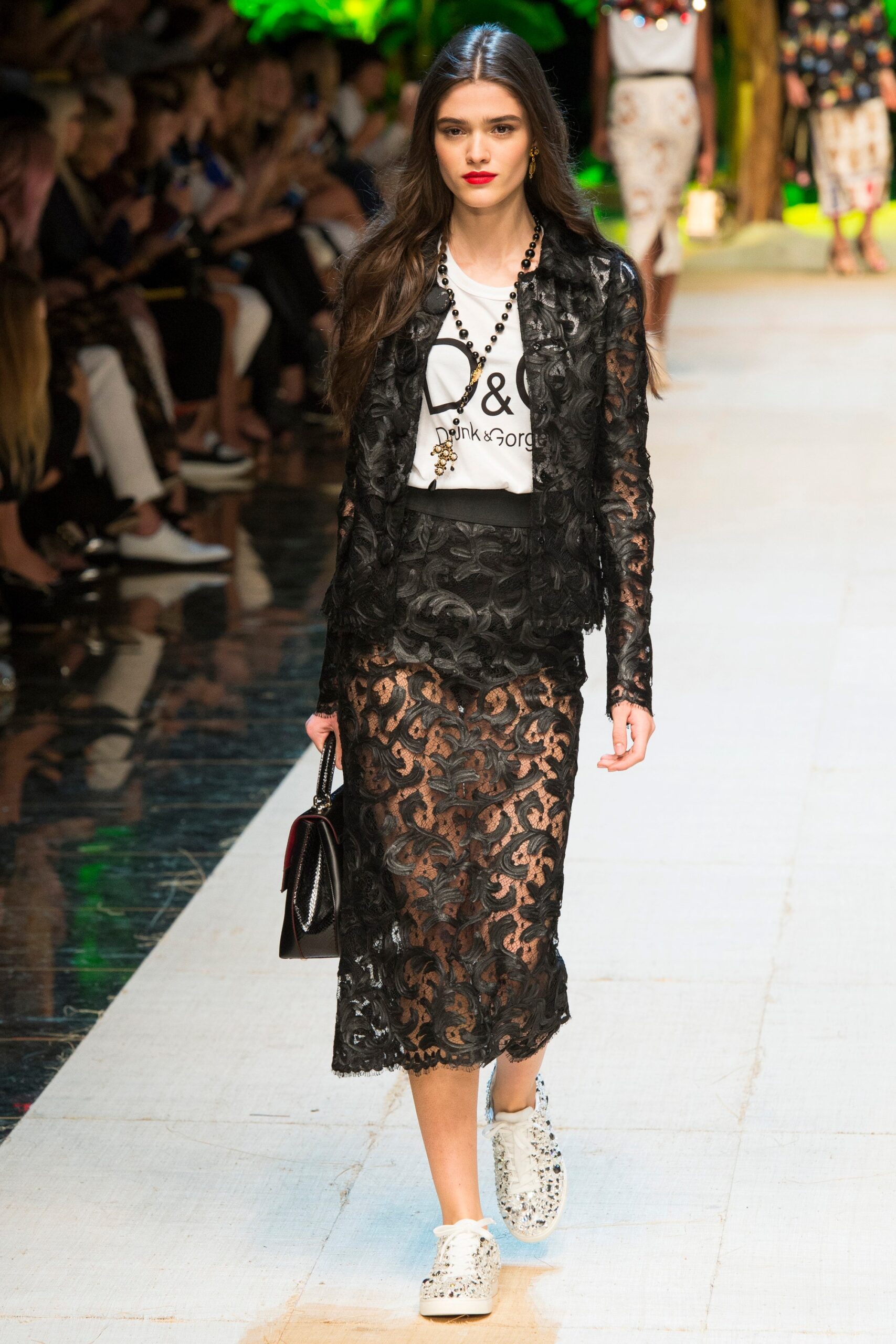 Dolce & Gabbana S/S 17 Look 42