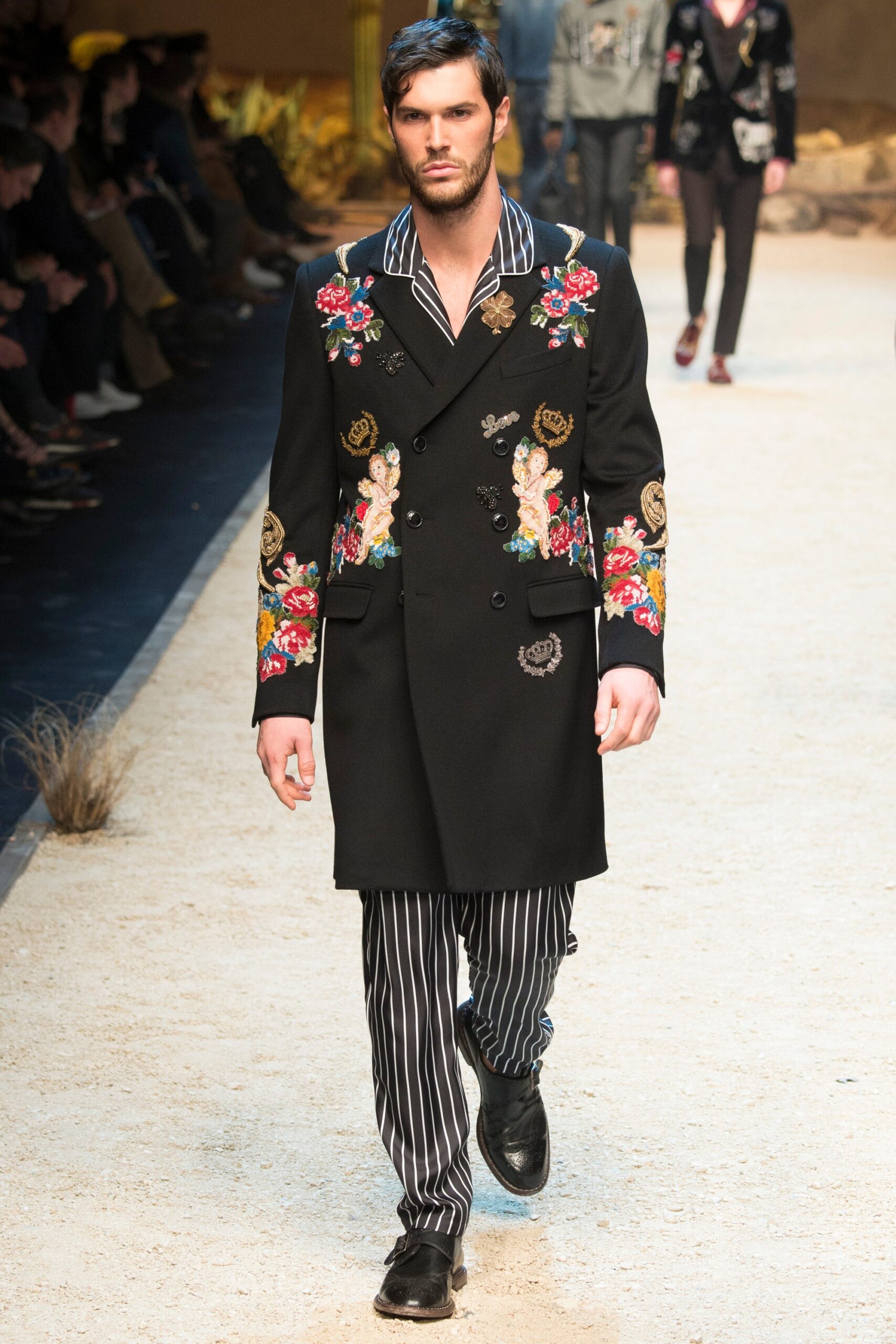 Dolce & Gabbana F/W 16 Menswear Look 20