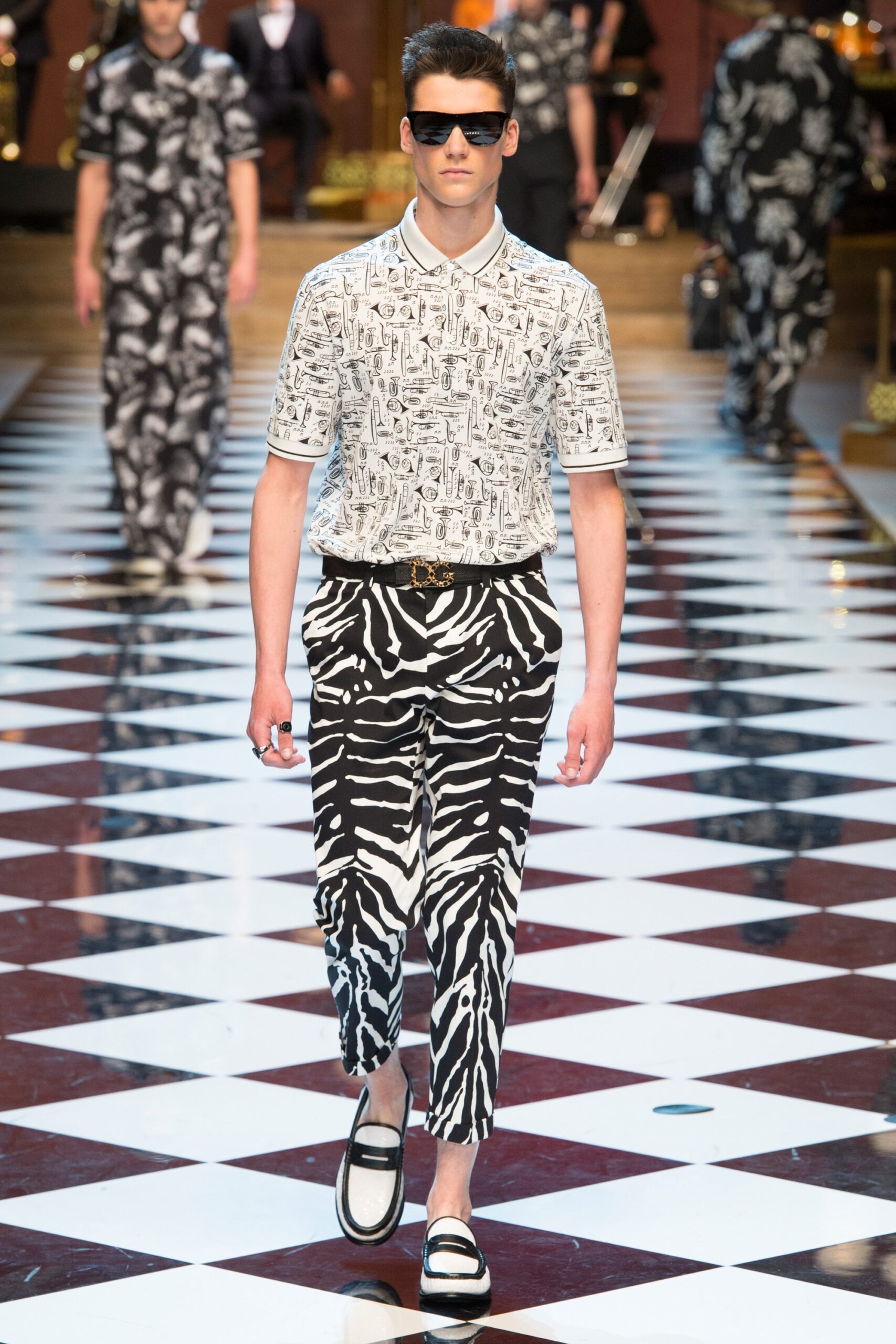 Dolce & Gabbana S/S 17 Menswear Look 46