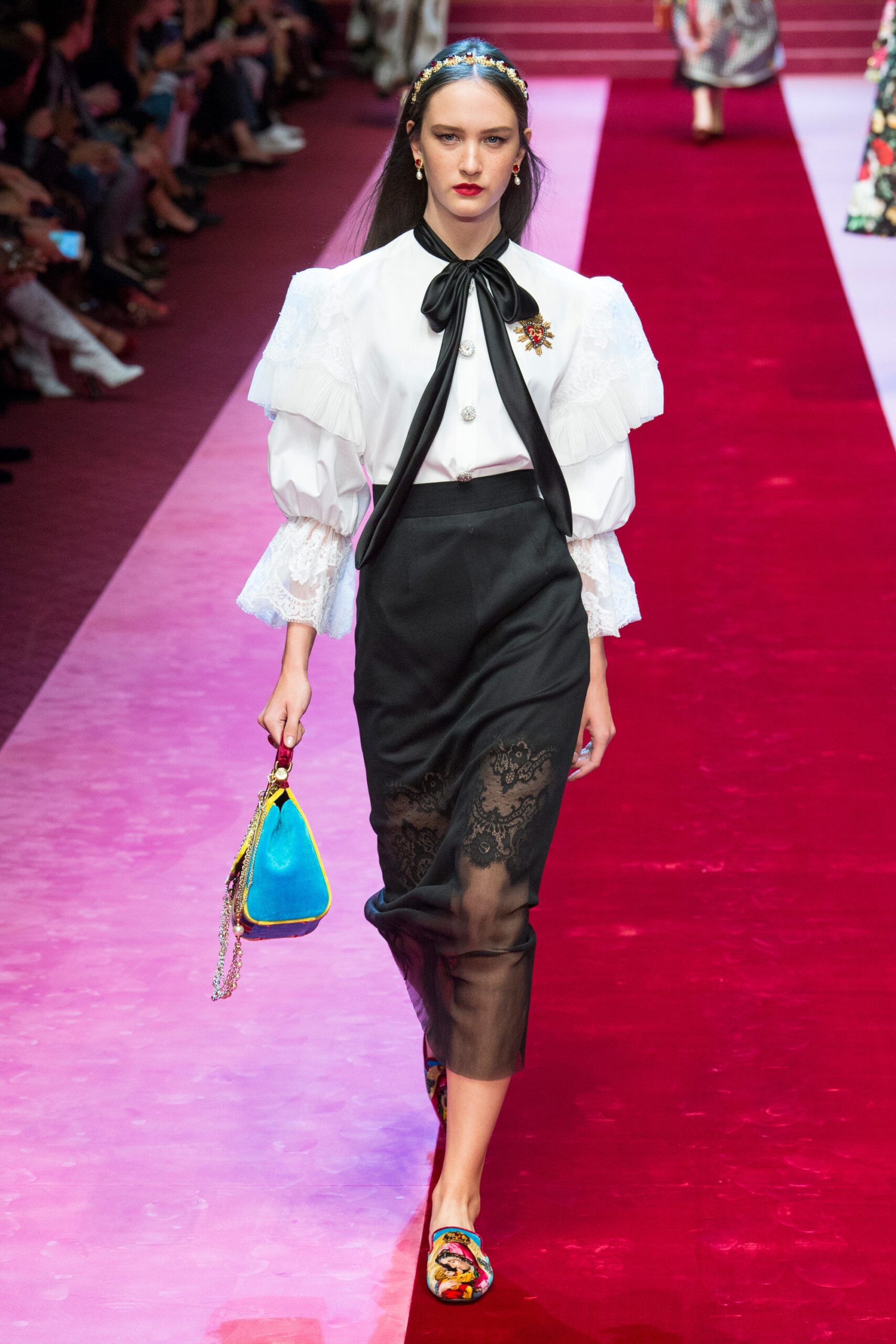 Dolce & Gabbana S/S 18 Look 63