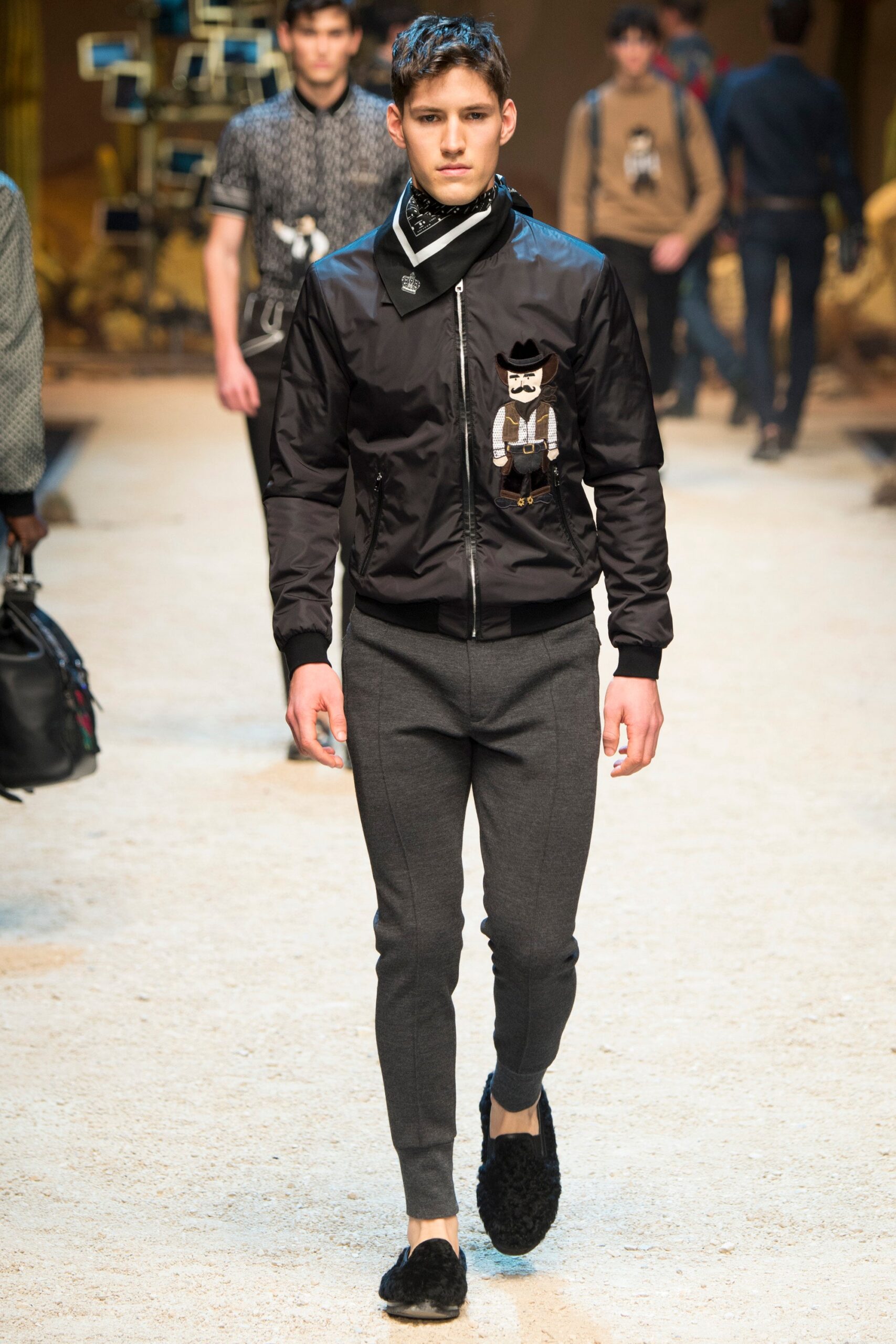 Dolce & Gabbana F/W 16 Menswear Look 22