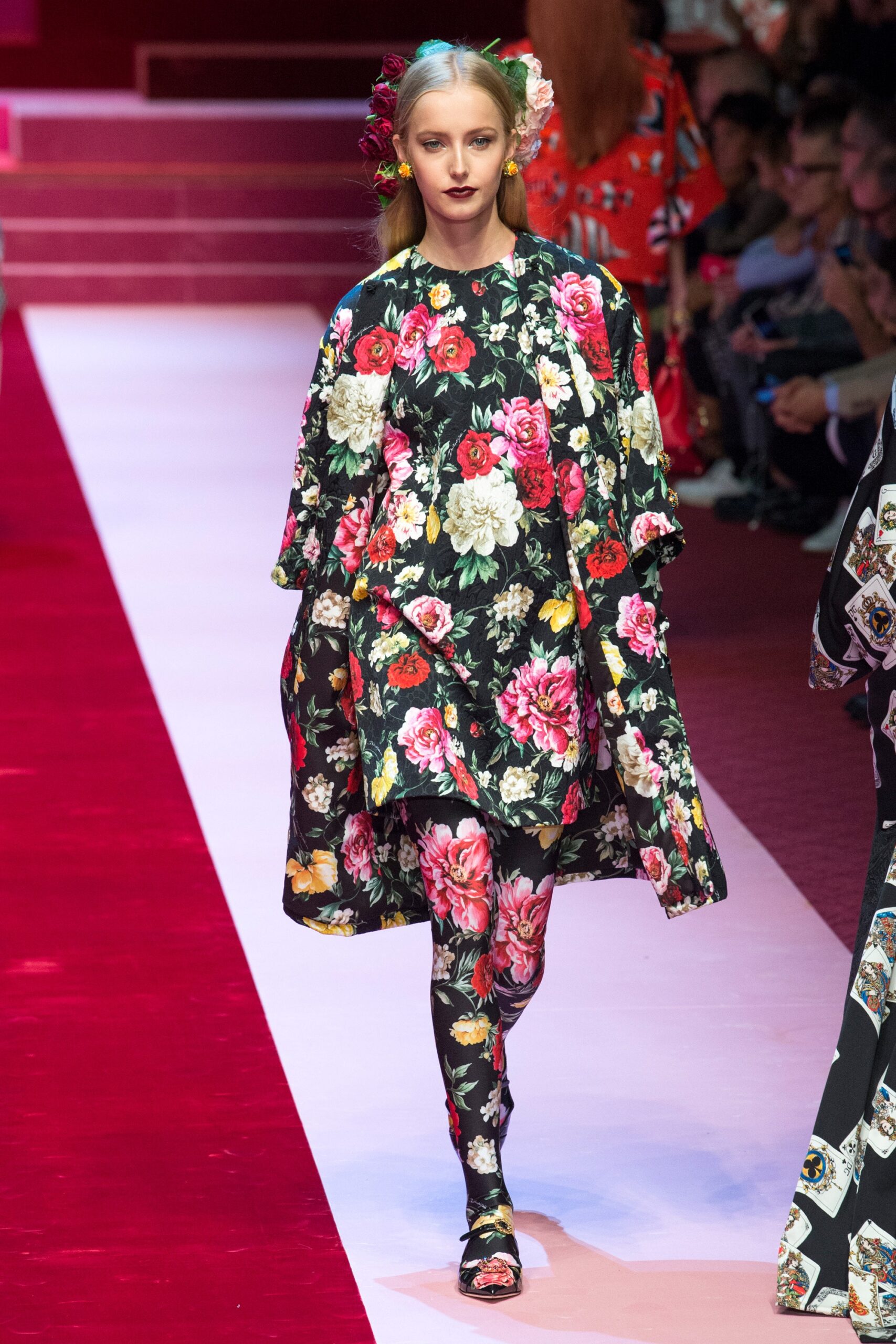 Dolce & Gabbana S/S 18 Look 64