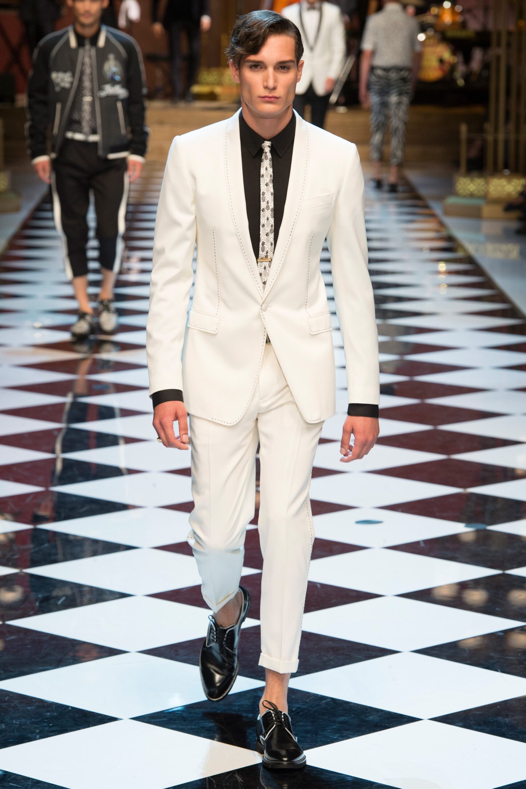 Dolce & Gabbana S/S 17 Menswear Look 49