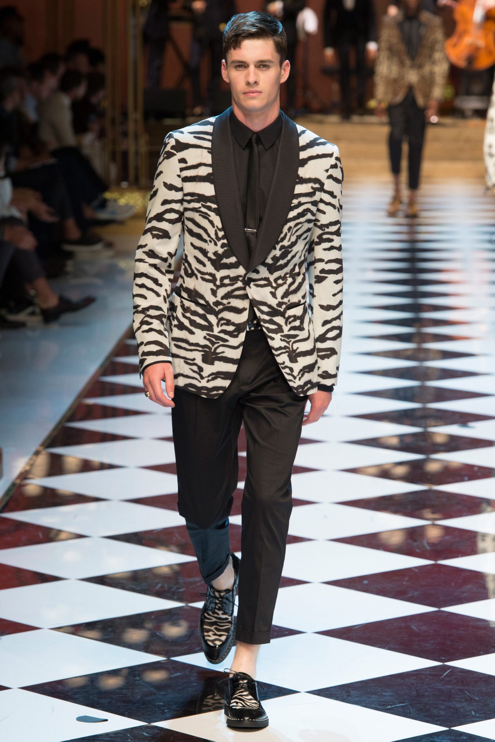 Dolce & Gabbana S/S 17 Menswear Look 55
