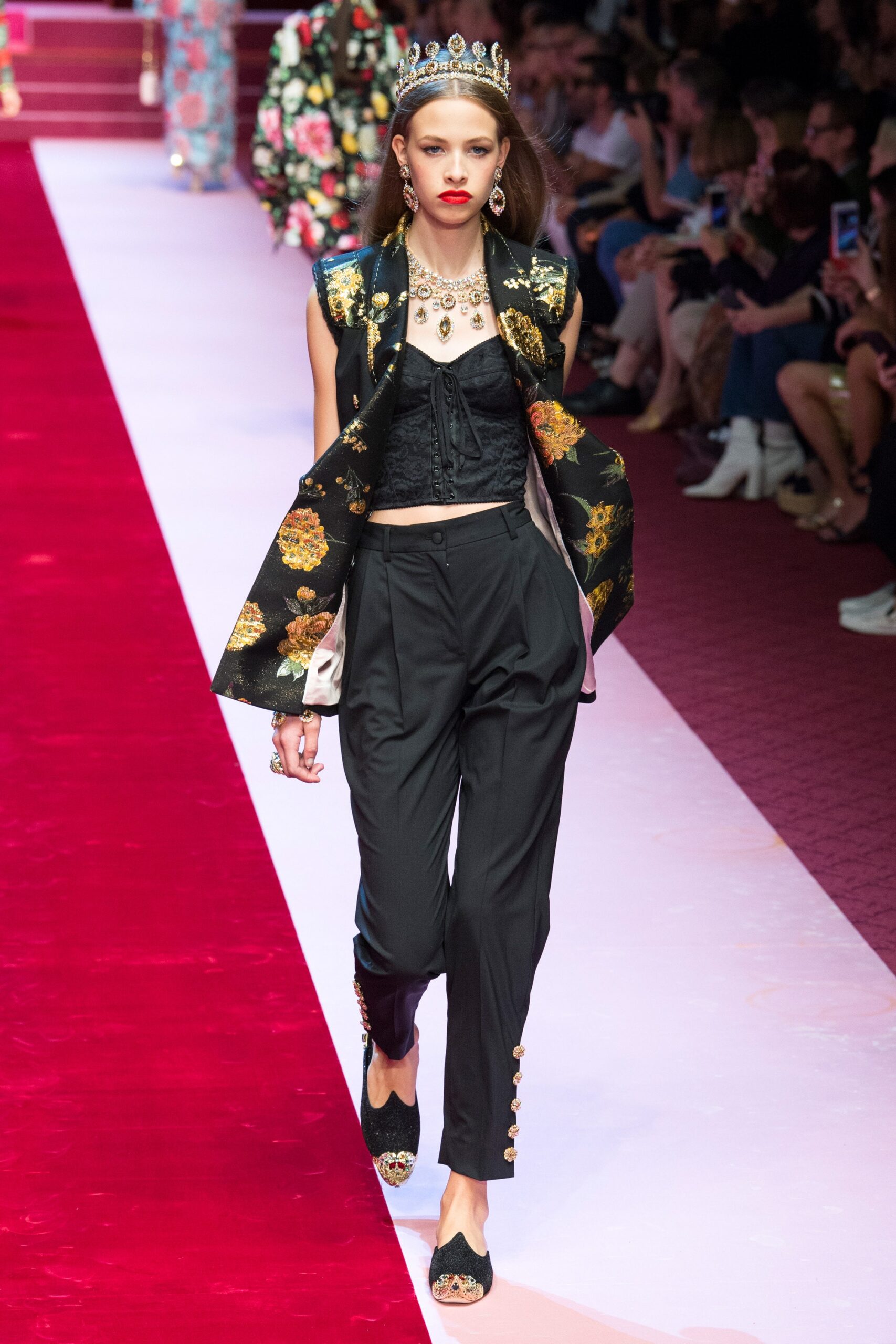 Dolce & Gabbana S/S 18 Look 70