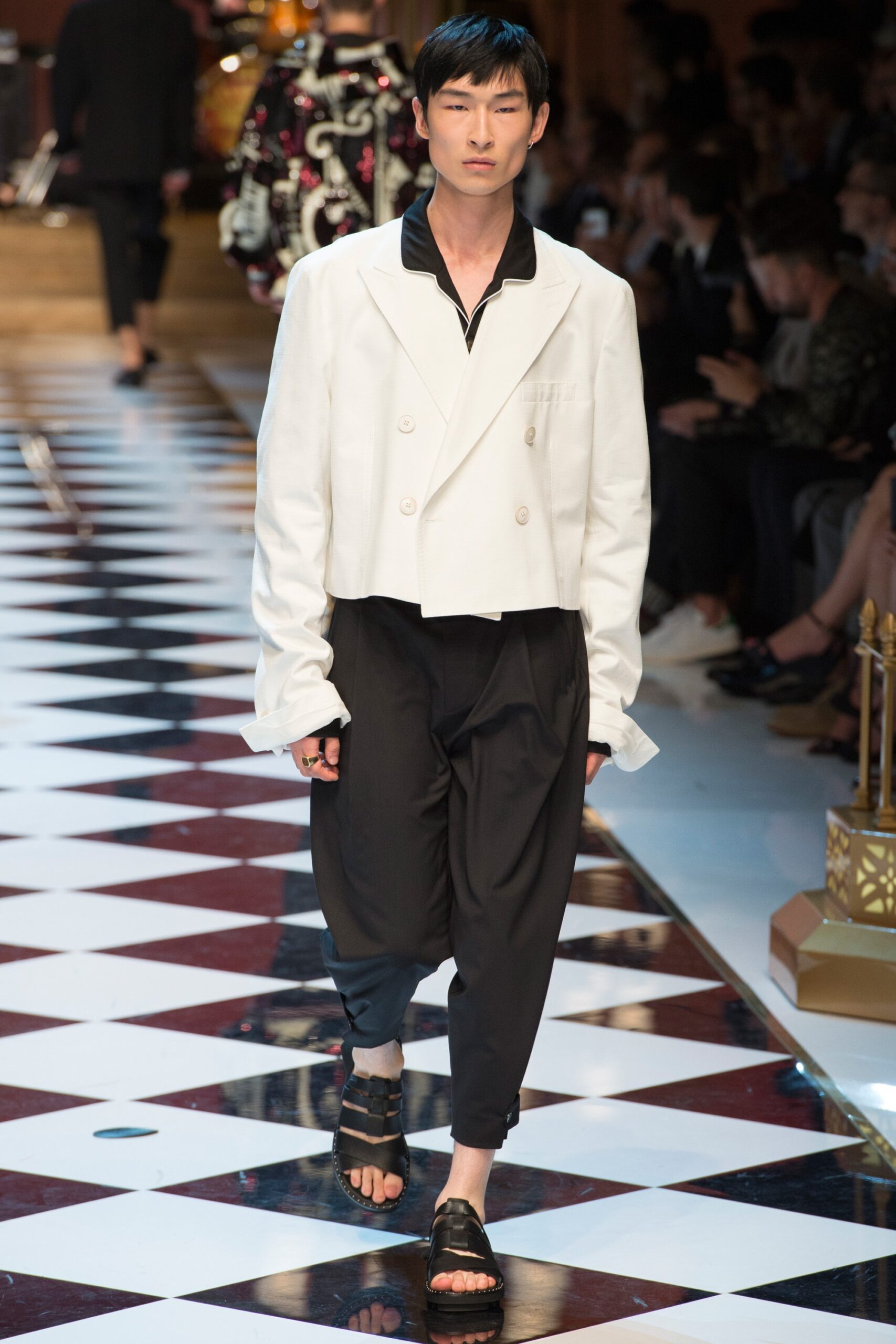 Dolce & Gabbana S/S 17 Menswear Look 60