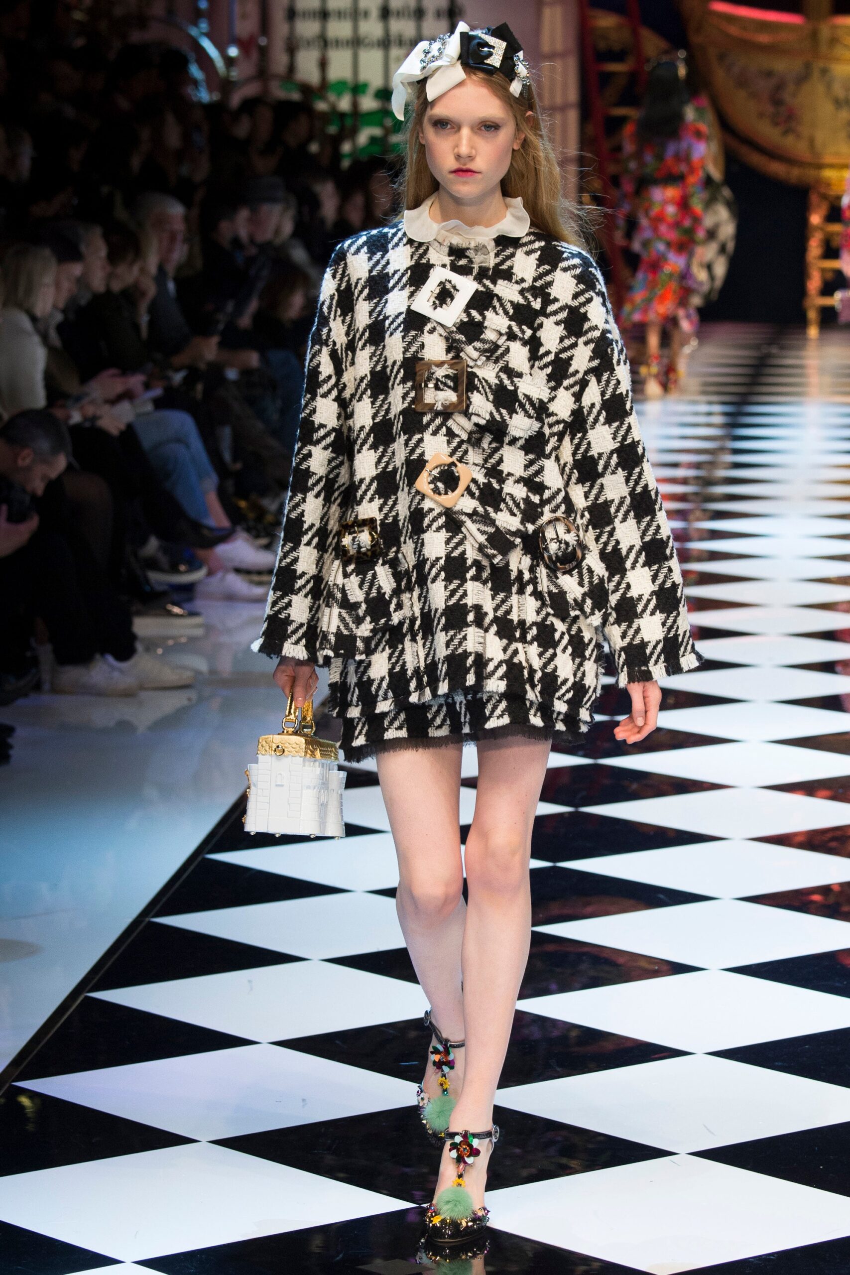 Dolce & Gabbana F/W 16 Look 54