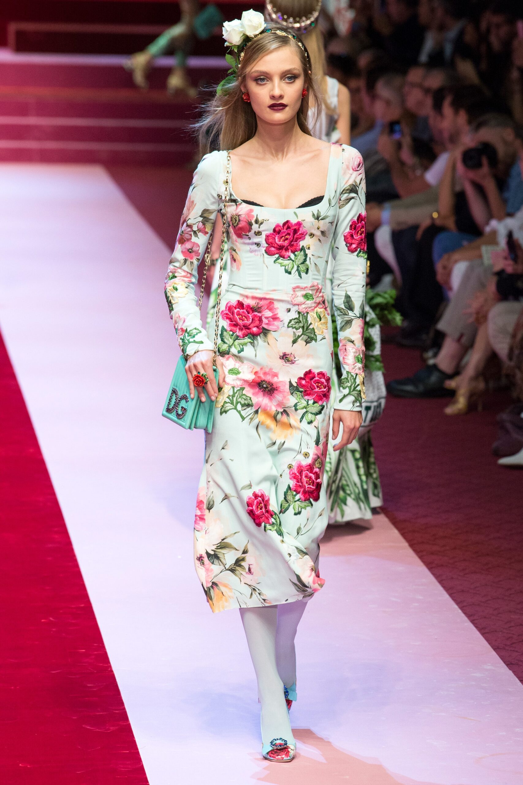 Dolce & Gabbana S/S 18 Look 94