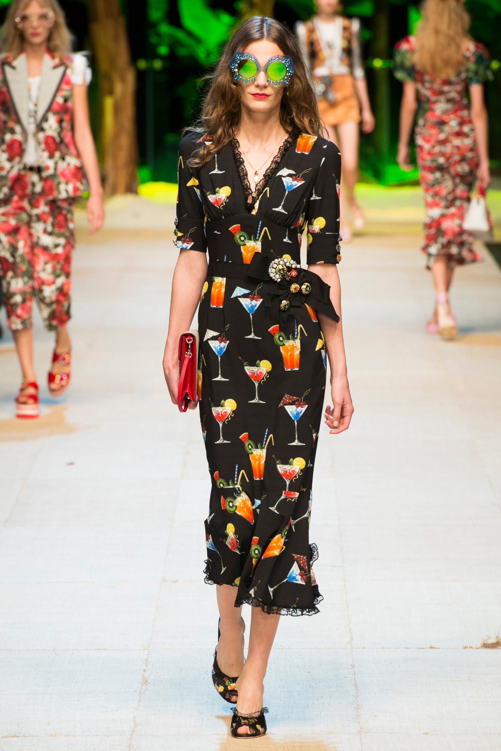 Dolce & Gabbana S/S 17 Look 82