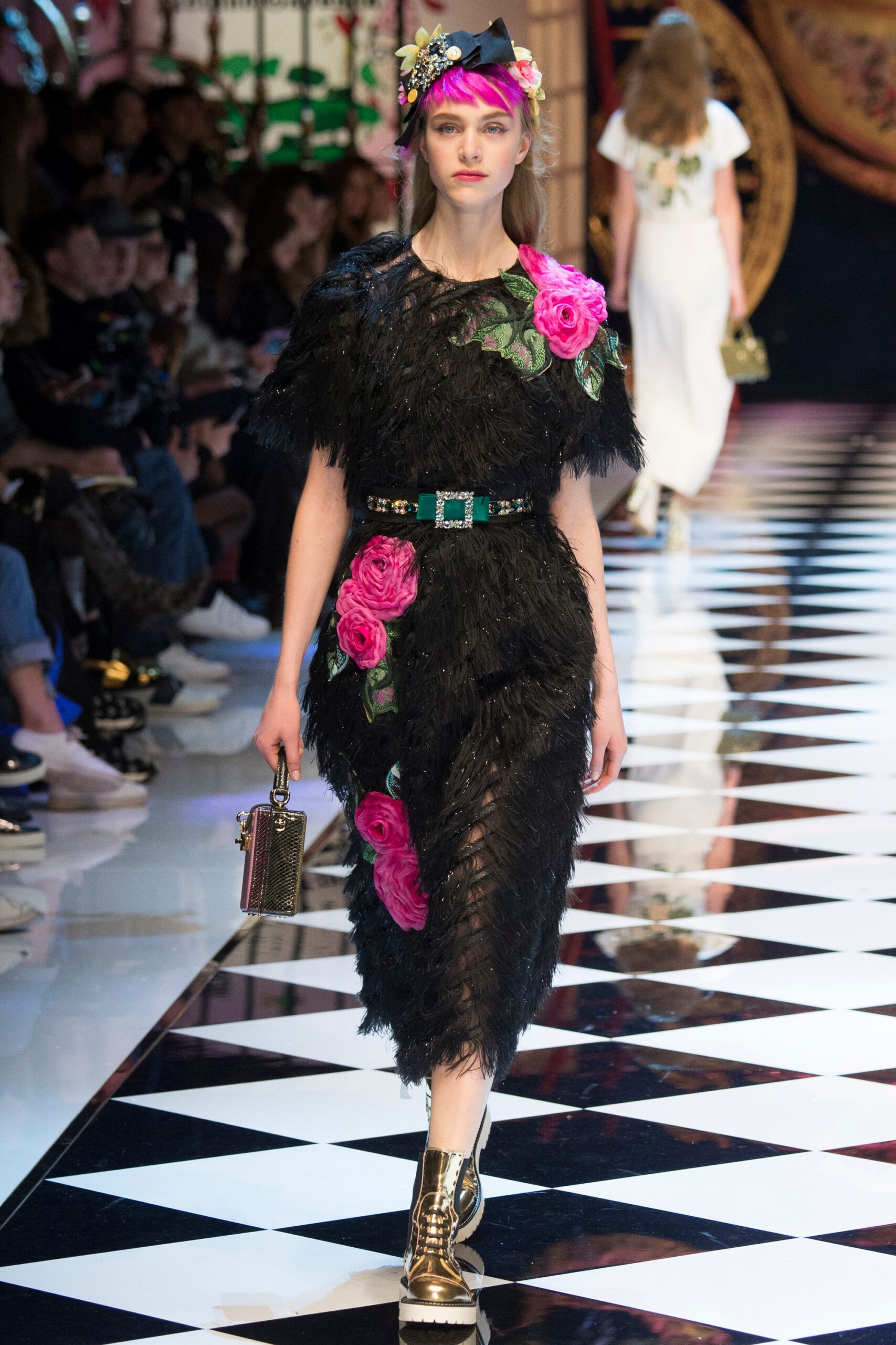 Dolce & Gabbana F/W 16 Look 64