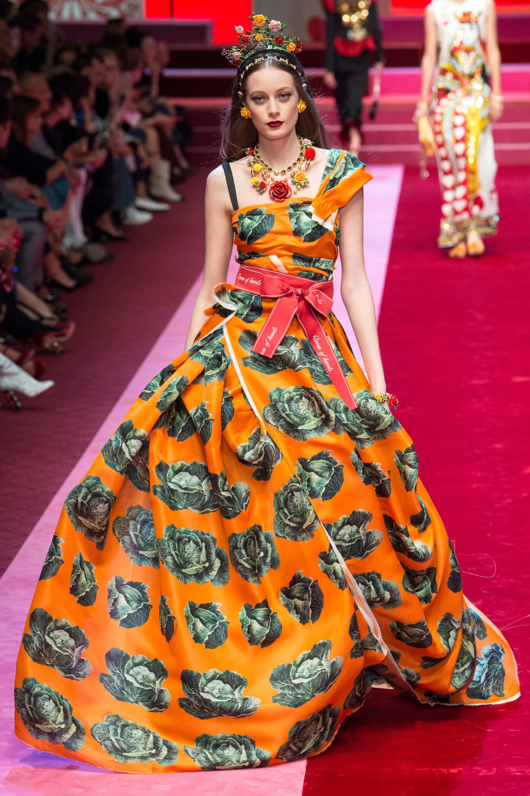 Dolce & Gabbana S/S 18 Look 105