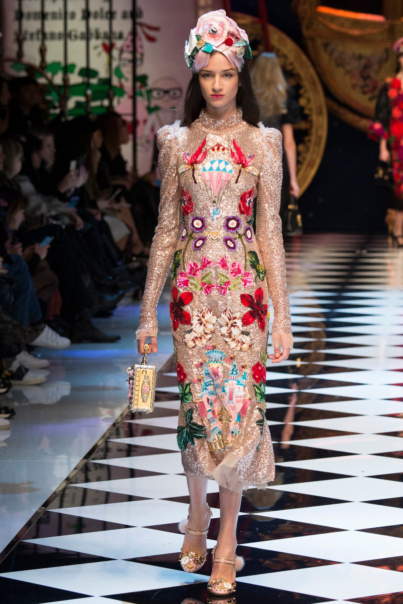 Dolce & Gabbana F/W 16 Look 69