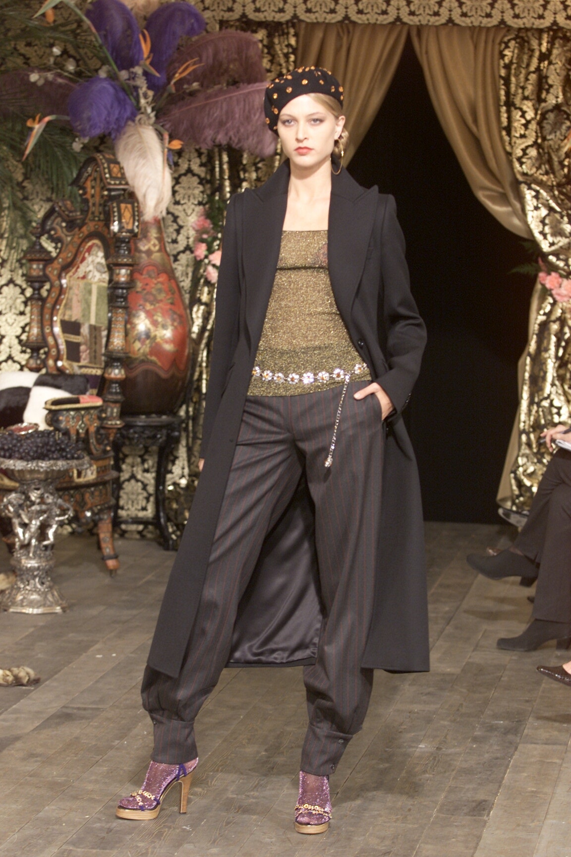 Dolce & Gabbana F/W 00 Look 17