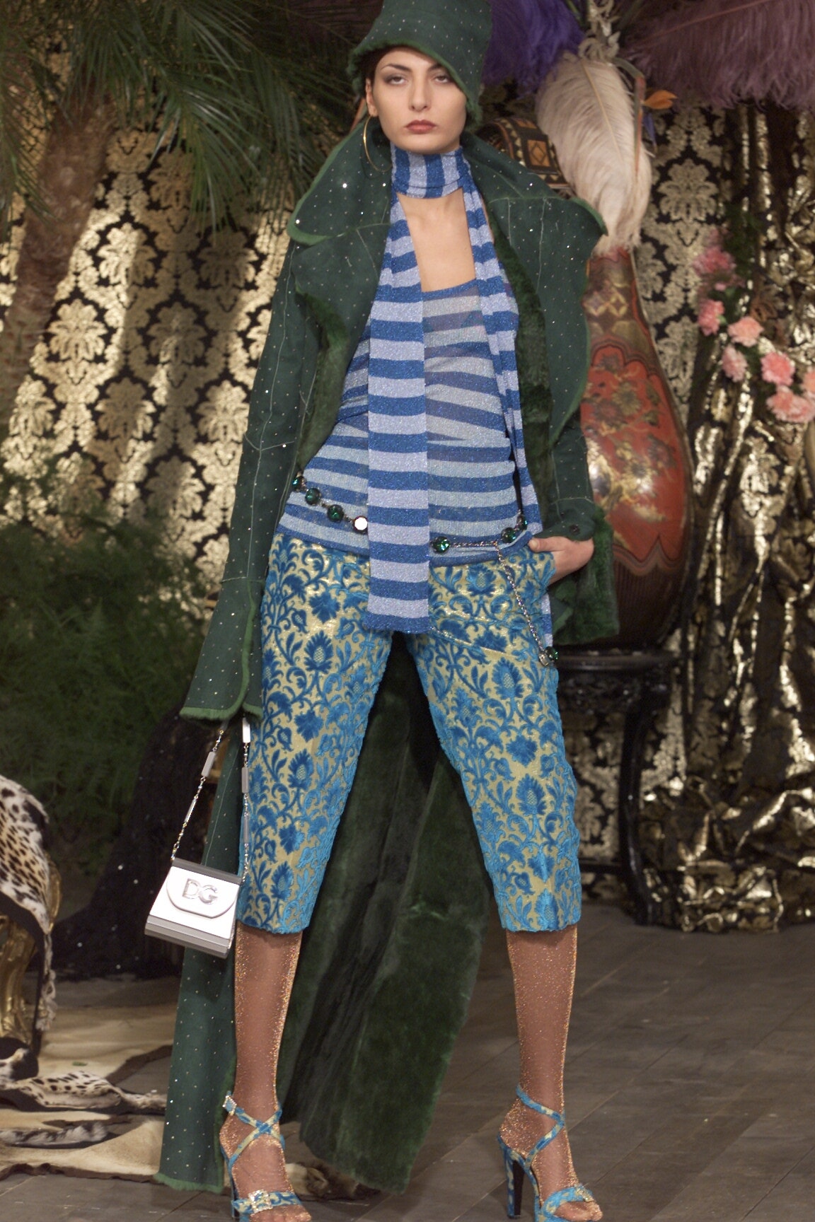 Dolce & Gabbana F/W 00 Look 22