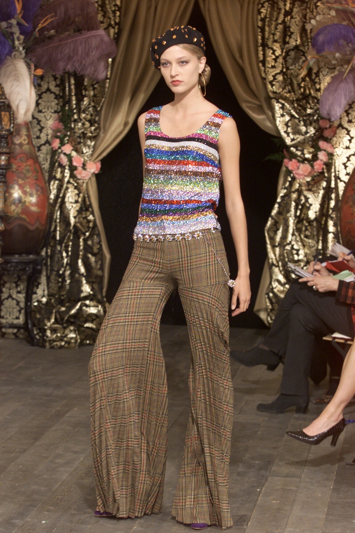 Dolce & Gabbana F/W 00 Look 35