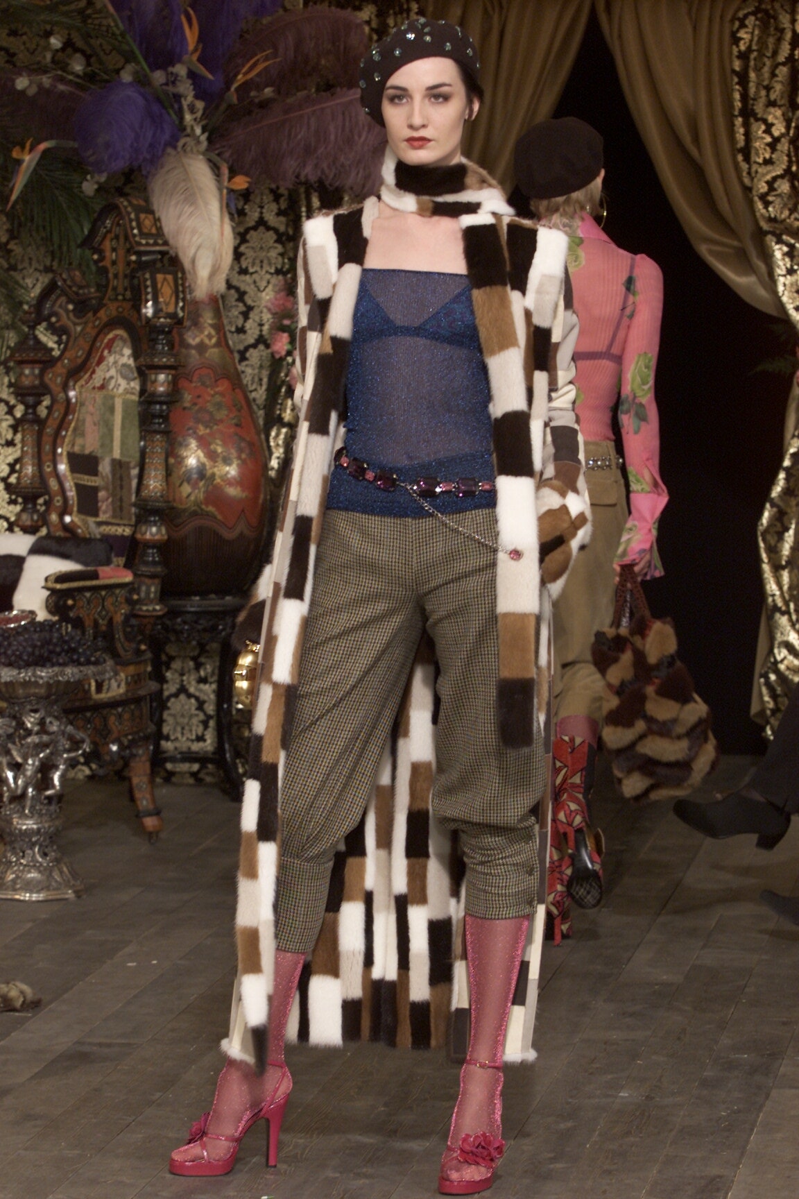 Dolce & Gabbana F/W 00 Look 50