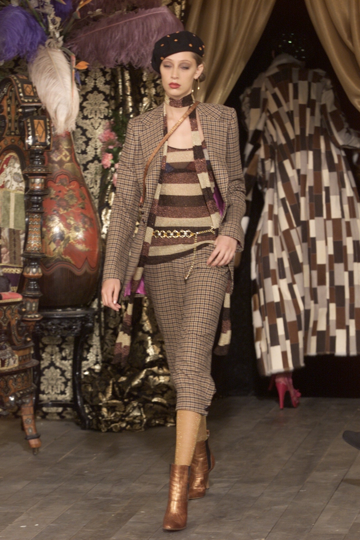 Dolce & Gabbana F/W 00 Look 53
