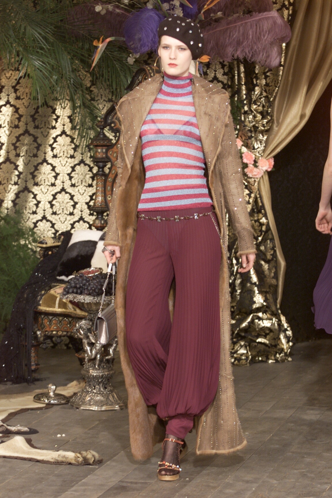 Dolce & Gabbana F/W 00 Look 63