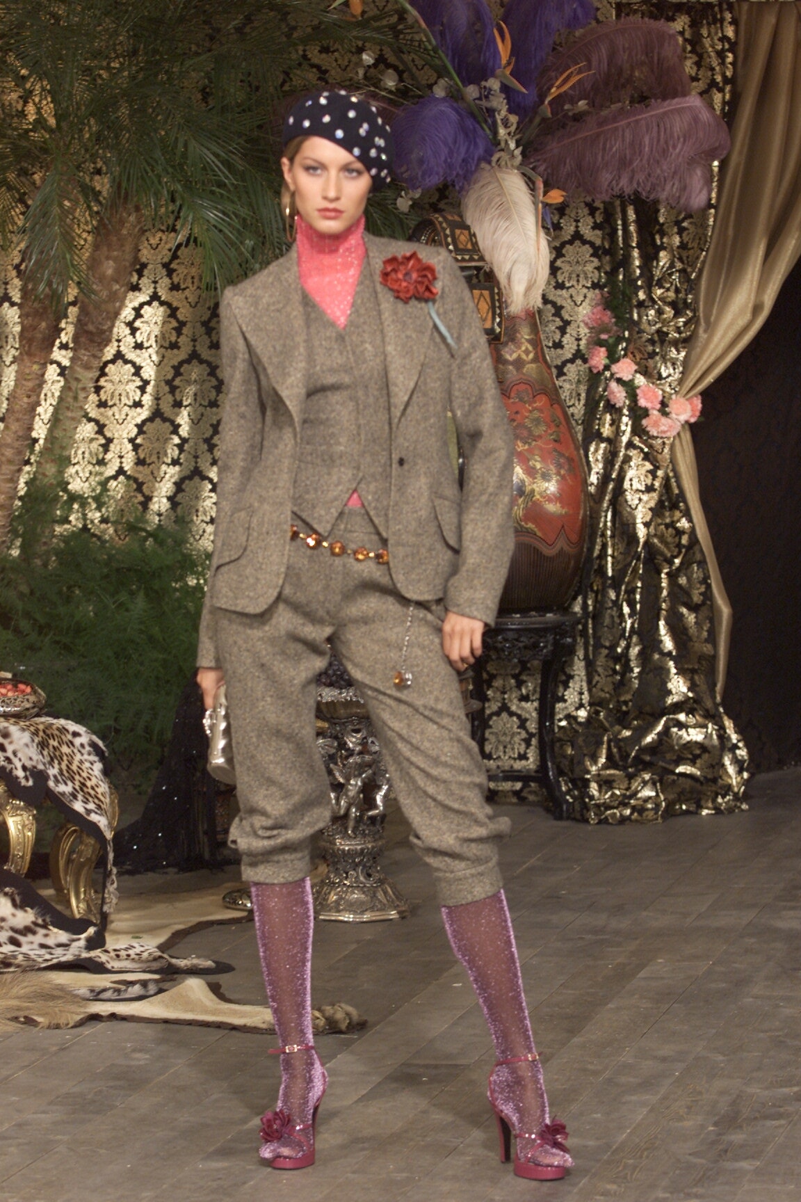 Dolce & Gabbana F/W 00 Look 70