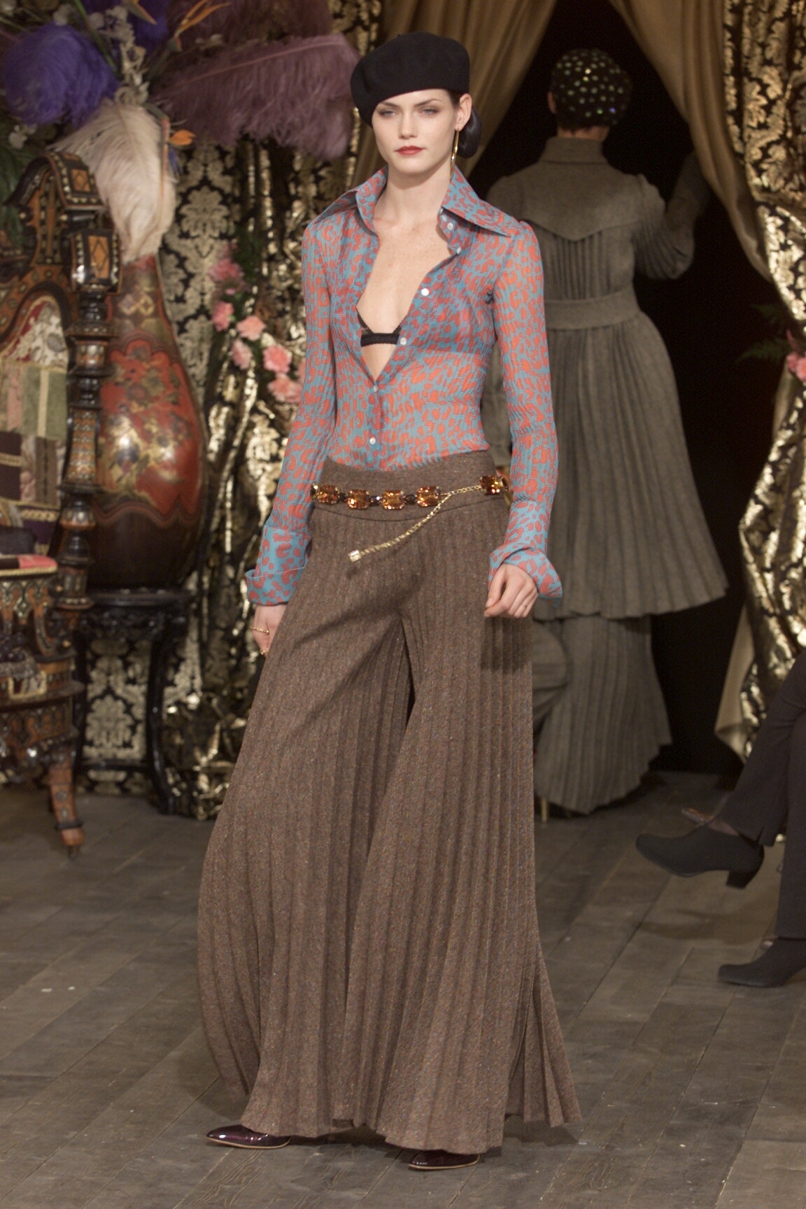 Dolce & Gabbana F/W 00 Look 76