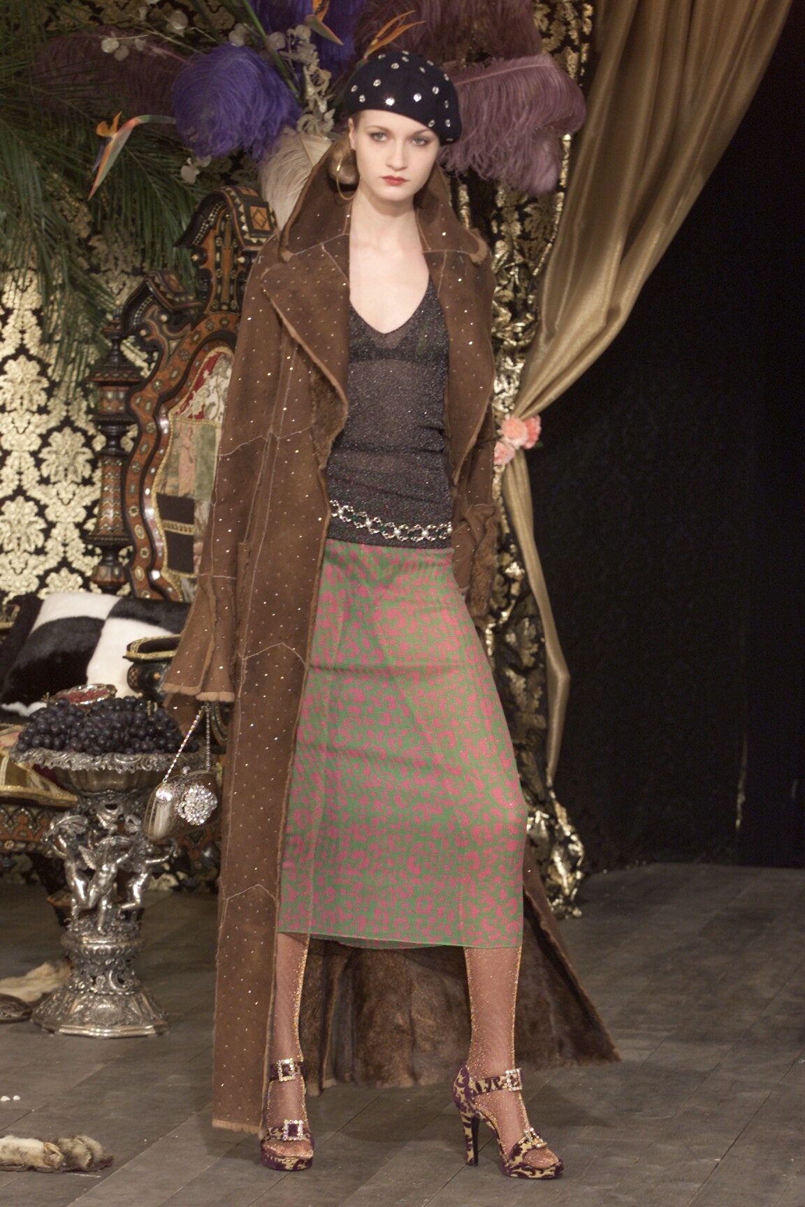 Dolce & Gabbana F/W 00 Look 82