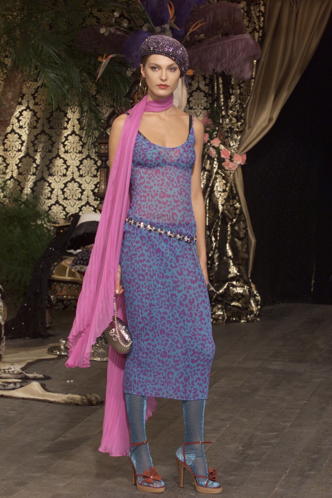 Dolce & Gabbana F/W 00 Look 83