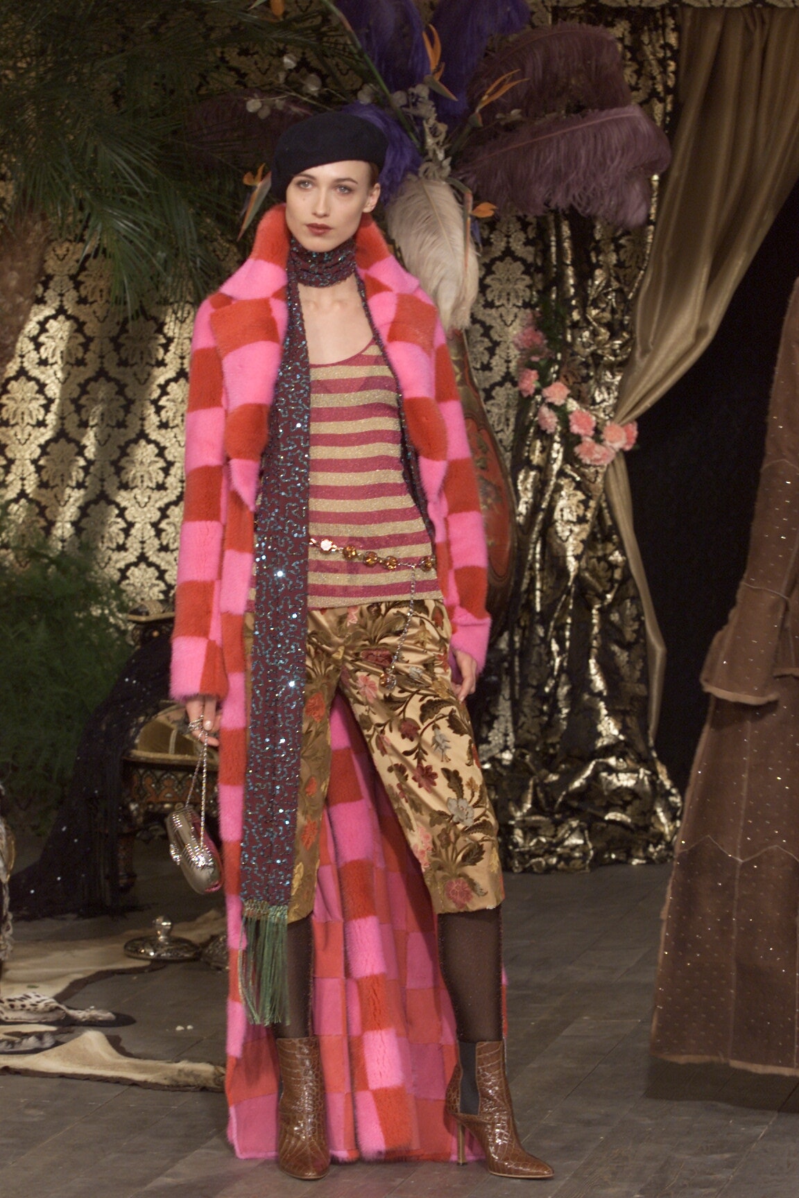 Dolce & Gabbana F/W 00 Look 85