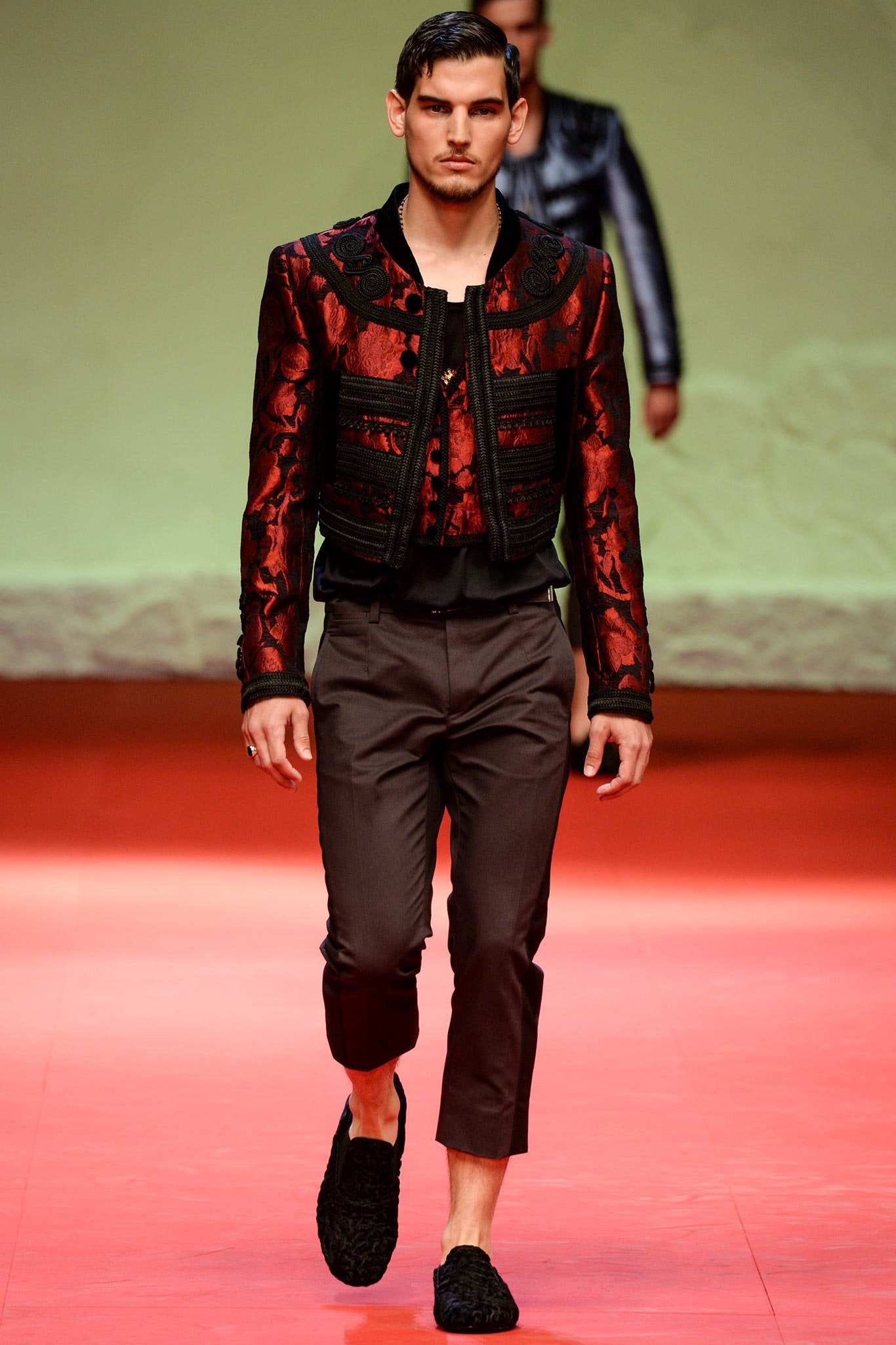 Dolce & Gabbana S/S 15 Menswear Look 1