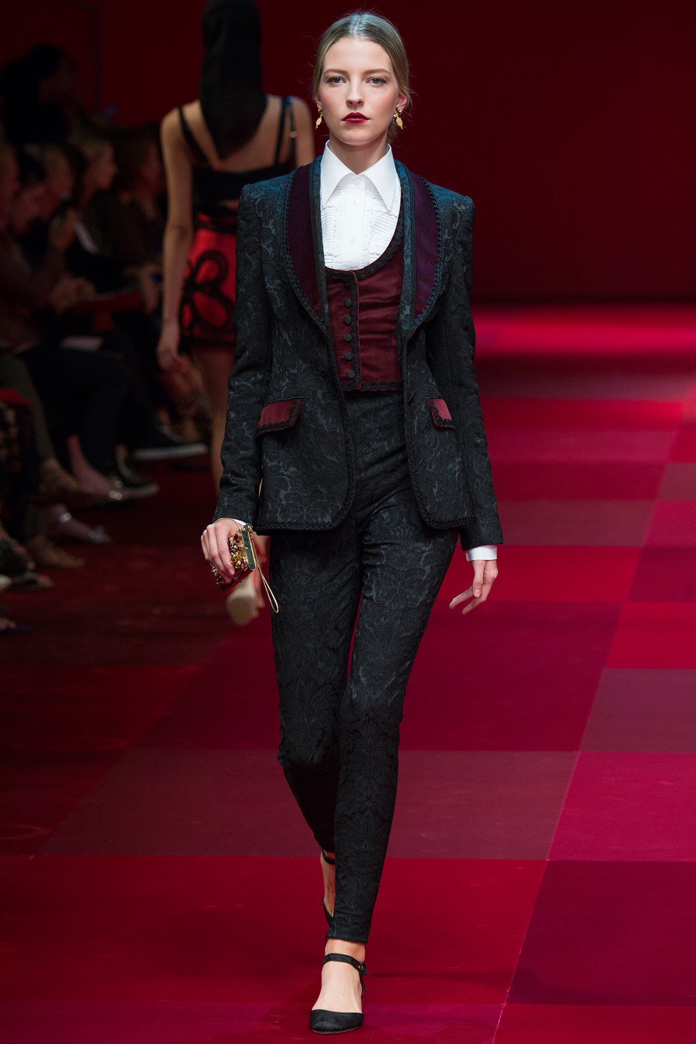 Dolce & Gabbana S/S 15 Look 11