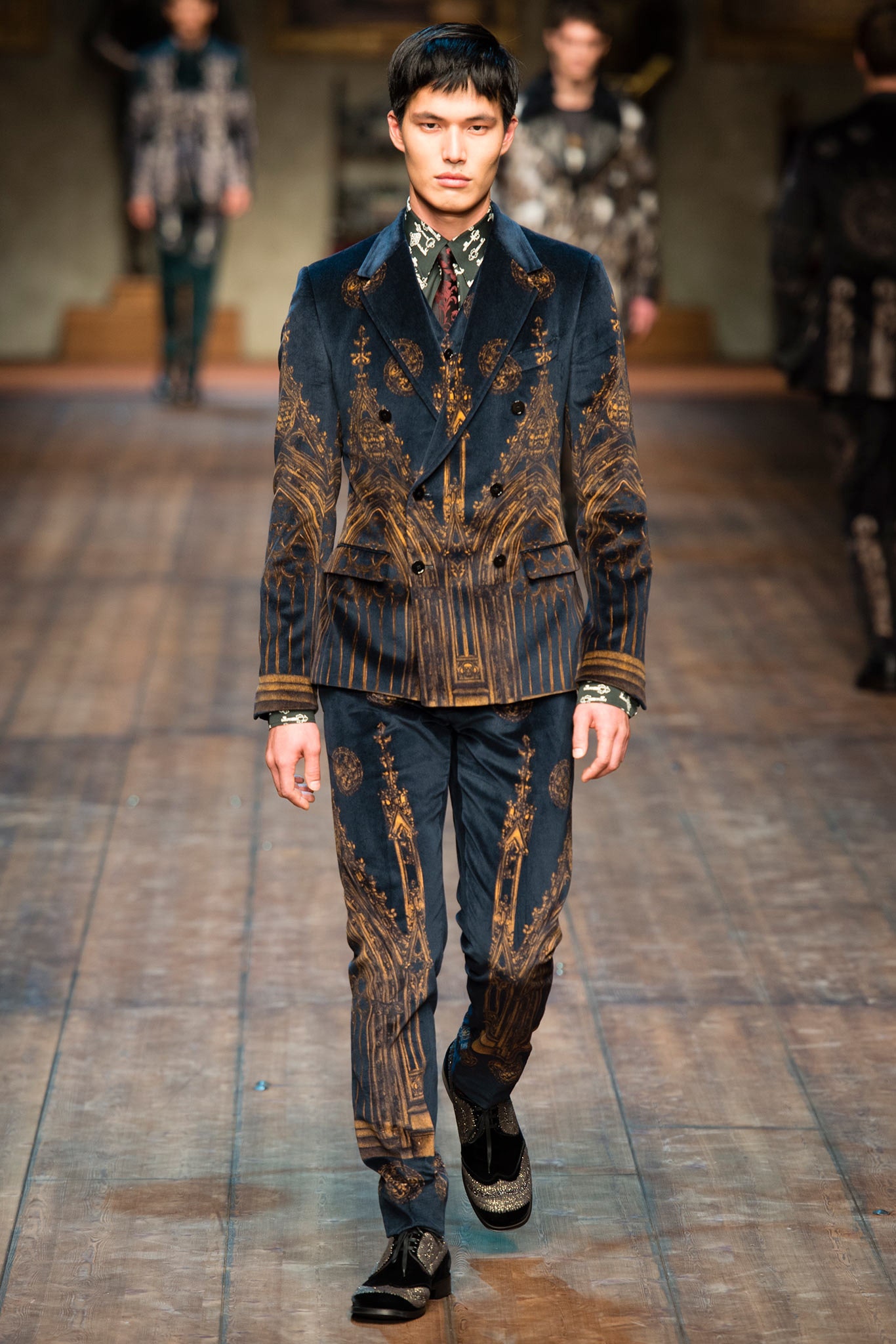 Dolce & Gabbana F/W 14 Menswear Look 12